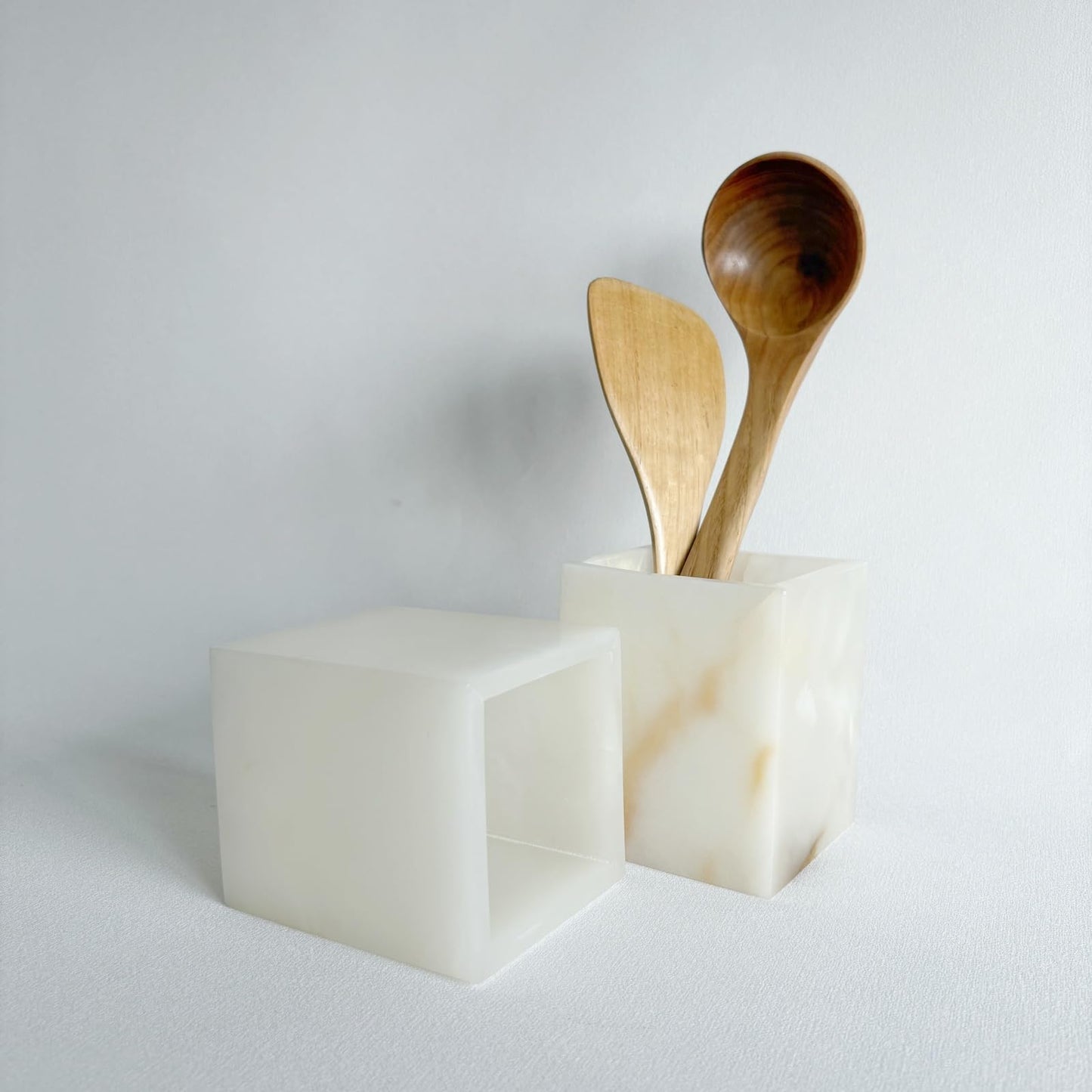 StonePlus Natural Marble Stone Square Storage Container Empty Vessel Holder Cup for Candle/Pens/Sundries items (White Onyx)