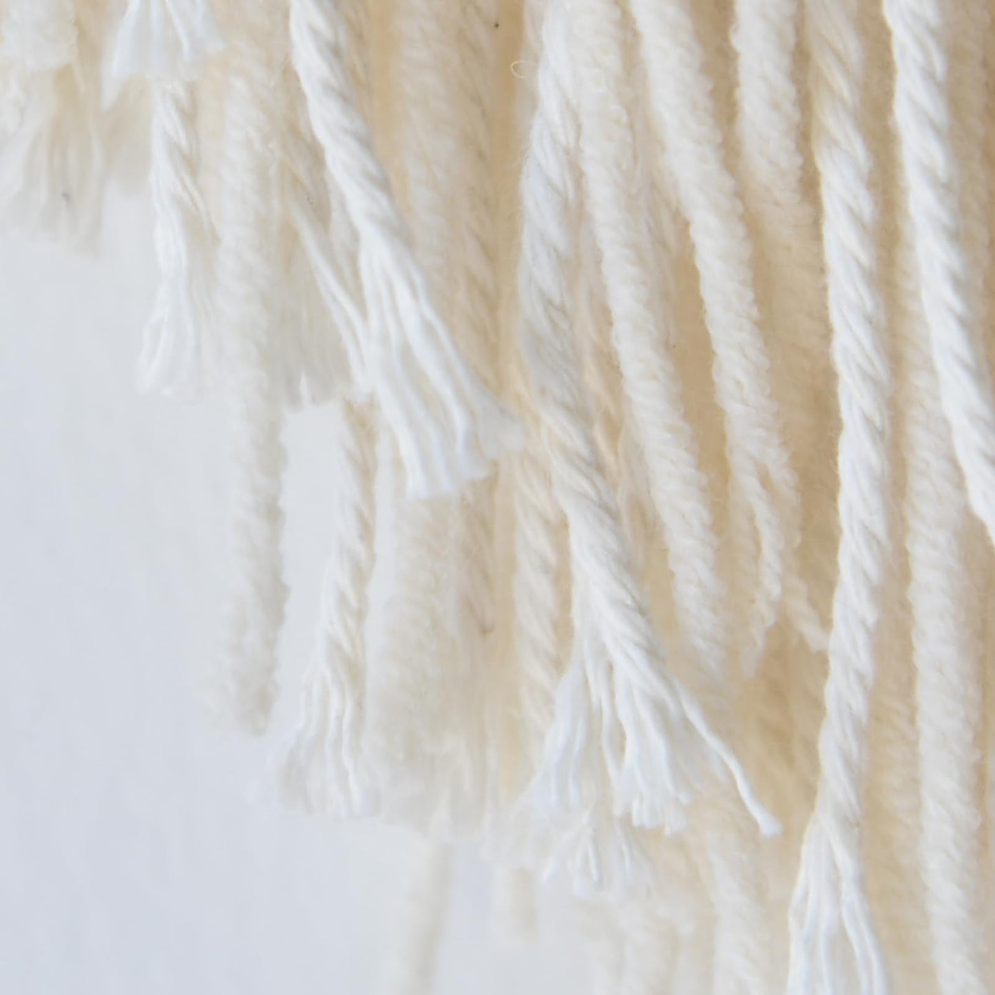 Jakalin Macrame Wall Hanging Boho Wall Decor Yarn Wall Art For Bedroom Living Room, Ivory Blue Green