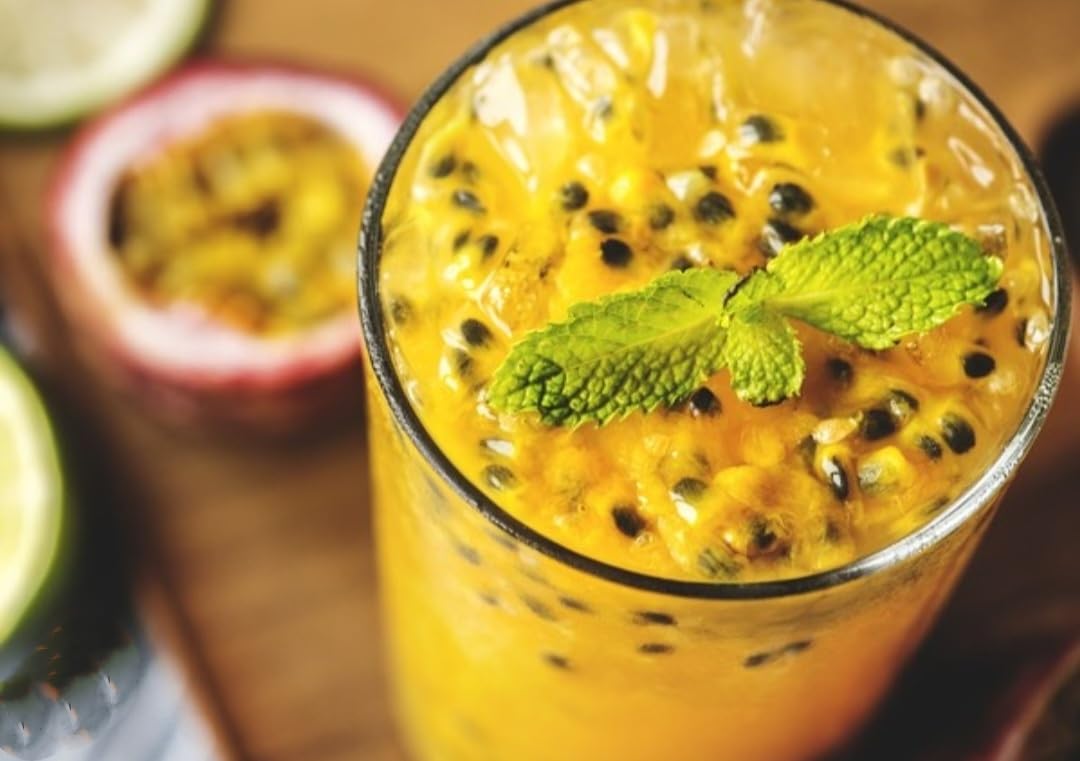 15 Sweet Passionfruit Yellow Granadilla Seeds Rare Passiflora Fruit Species, Freshly Picked