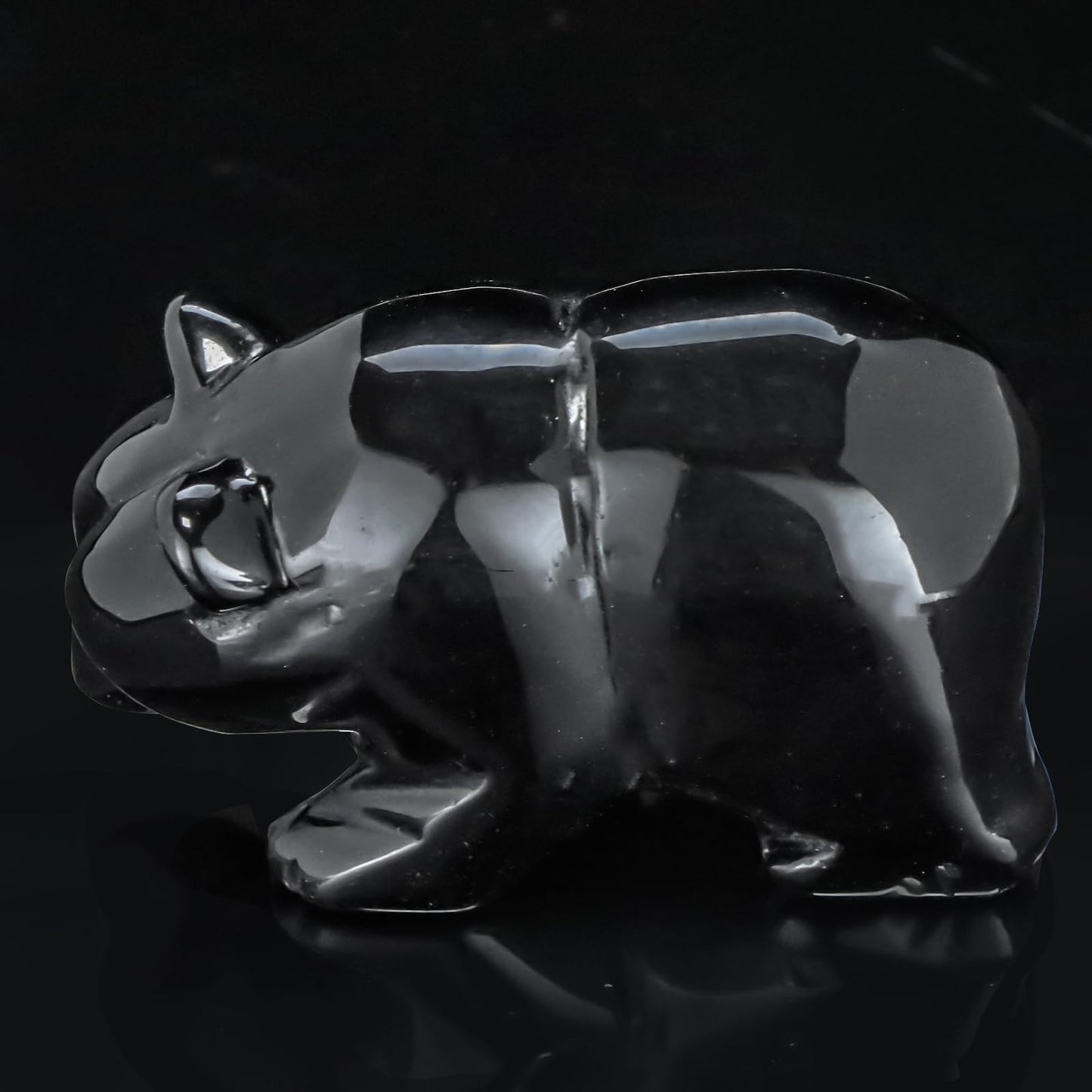 Hxswkk 3" Black Banded Carnelian Crystal Bear Figurine Gifts for Hand Carved, Gemstone for Office Bear Statues Home Decor