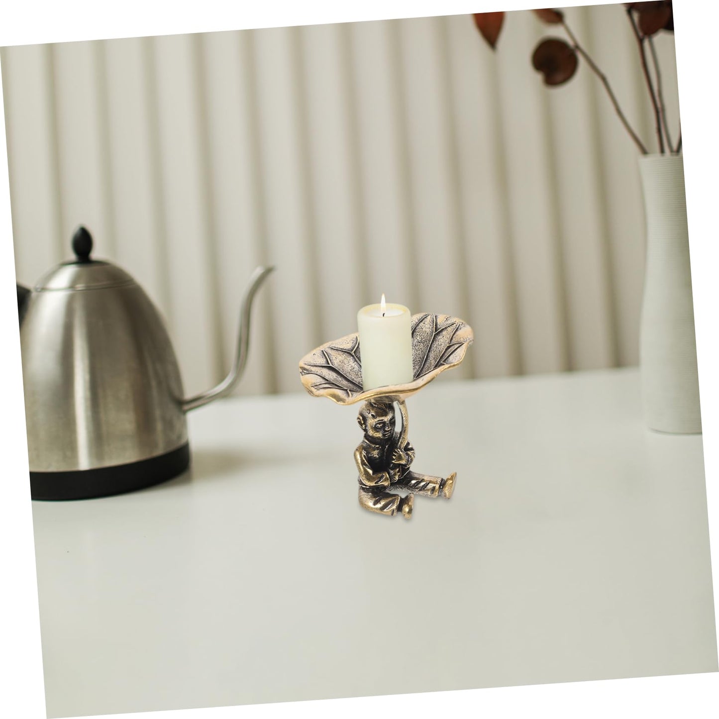 Cabilock Lotus Leaf Tealight Candle Holder Unique Candle Stand for Teacups Decorative Tabletop Accent for Living Room Bedroom and Parties