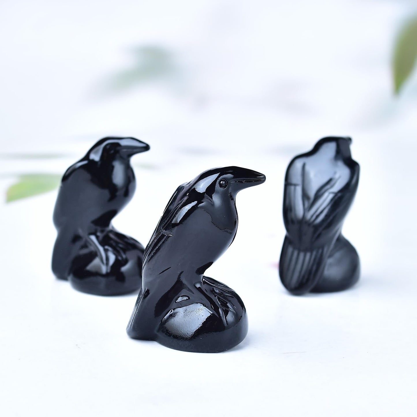 WUYOUSHI Natural Obsidian Crystal Raven Statue 2" Healing Crystal Handmade Sculpture Lucky Guardian Pocket Statues Reiki Meditation Office Home Decoration Gift
