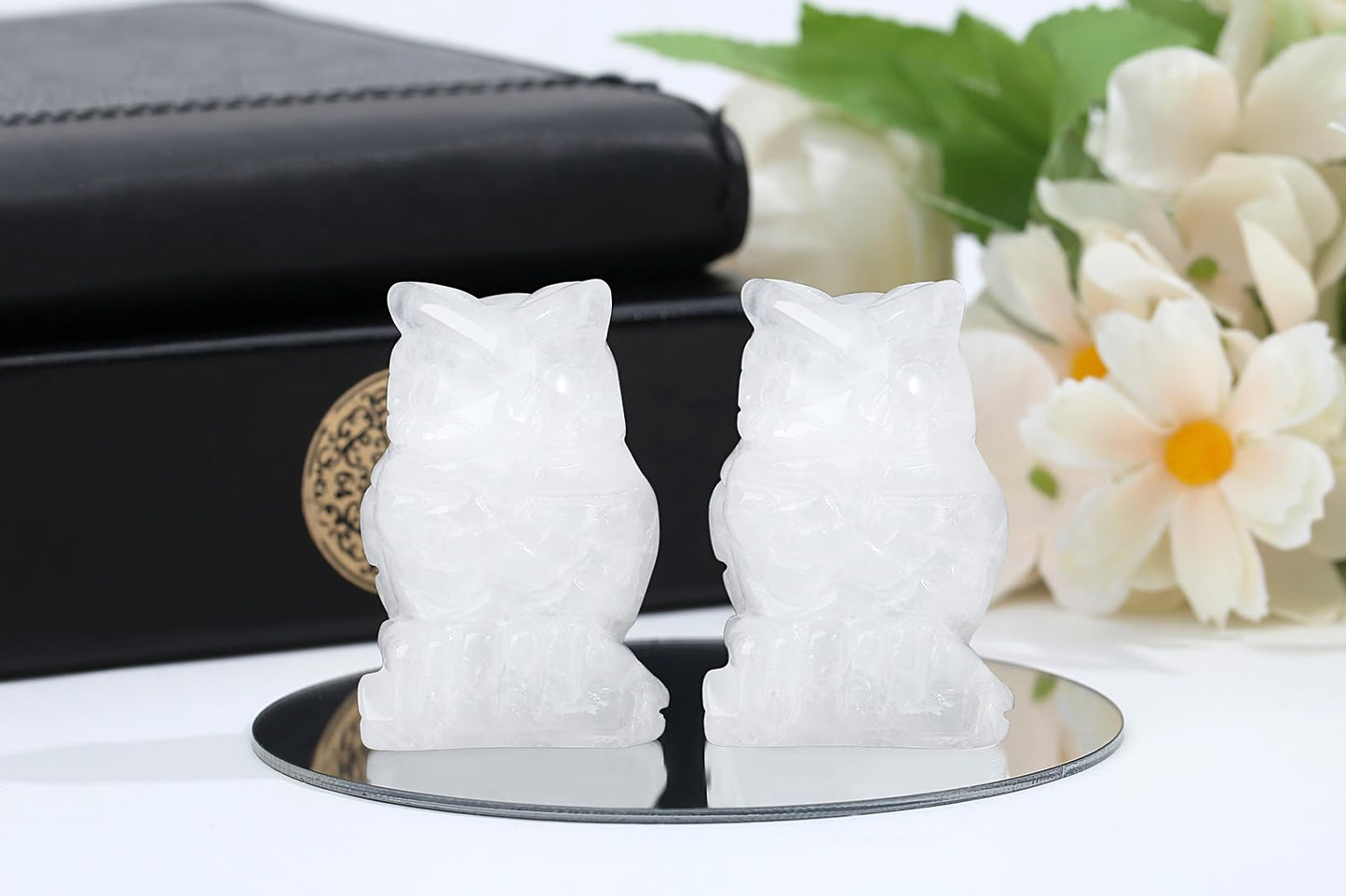 YATOJUZI 2” Owl Decors Natural Clear Quartz Crystals Stones White Cute Decor Polished Hand-Carved Sculpture Statue Figurines Gemstone Home Office Desk Decoration Reiki Energy Gifts