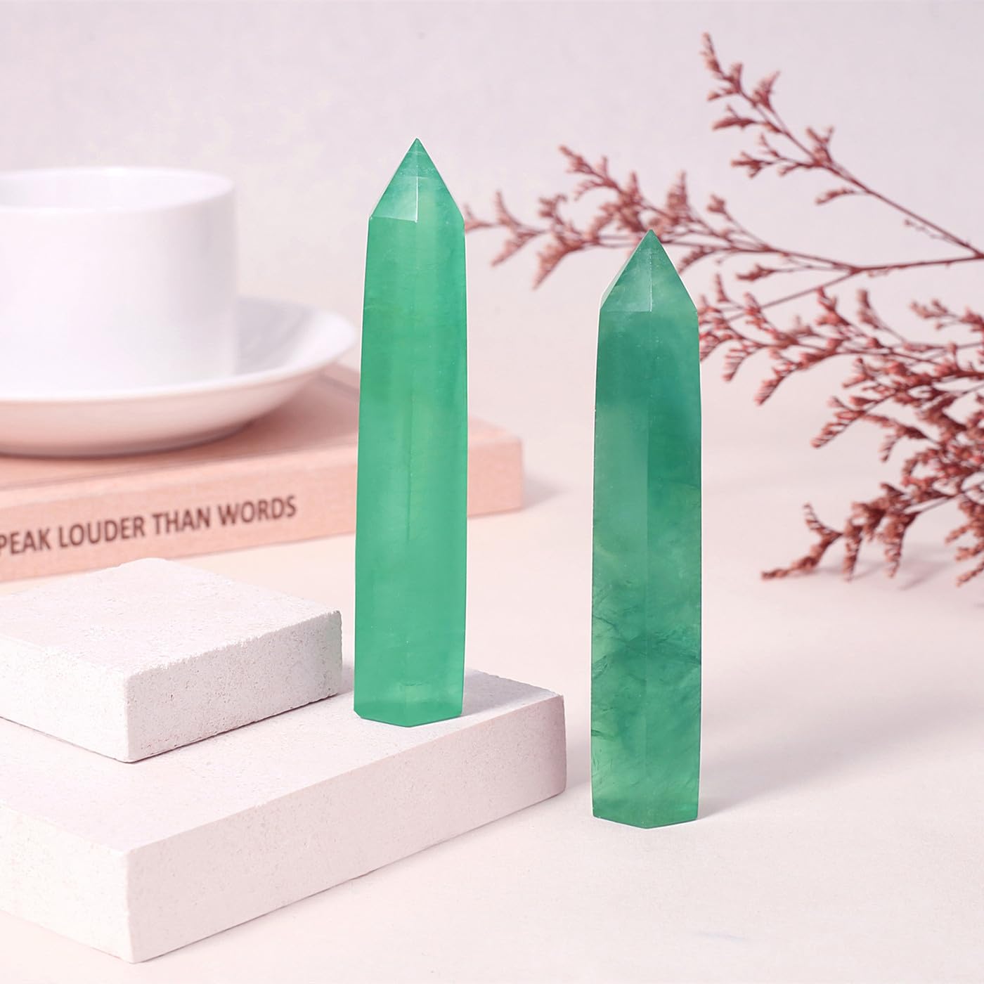 ZHIYUXI 3.7-4" Green Fluorite Crystals Wands Gemstones Crystal Tower 1 Pc Hexagonal Pointed Stone Large Crystals Reiki Energy Balancing Meditation Therapy Decoration Gifts