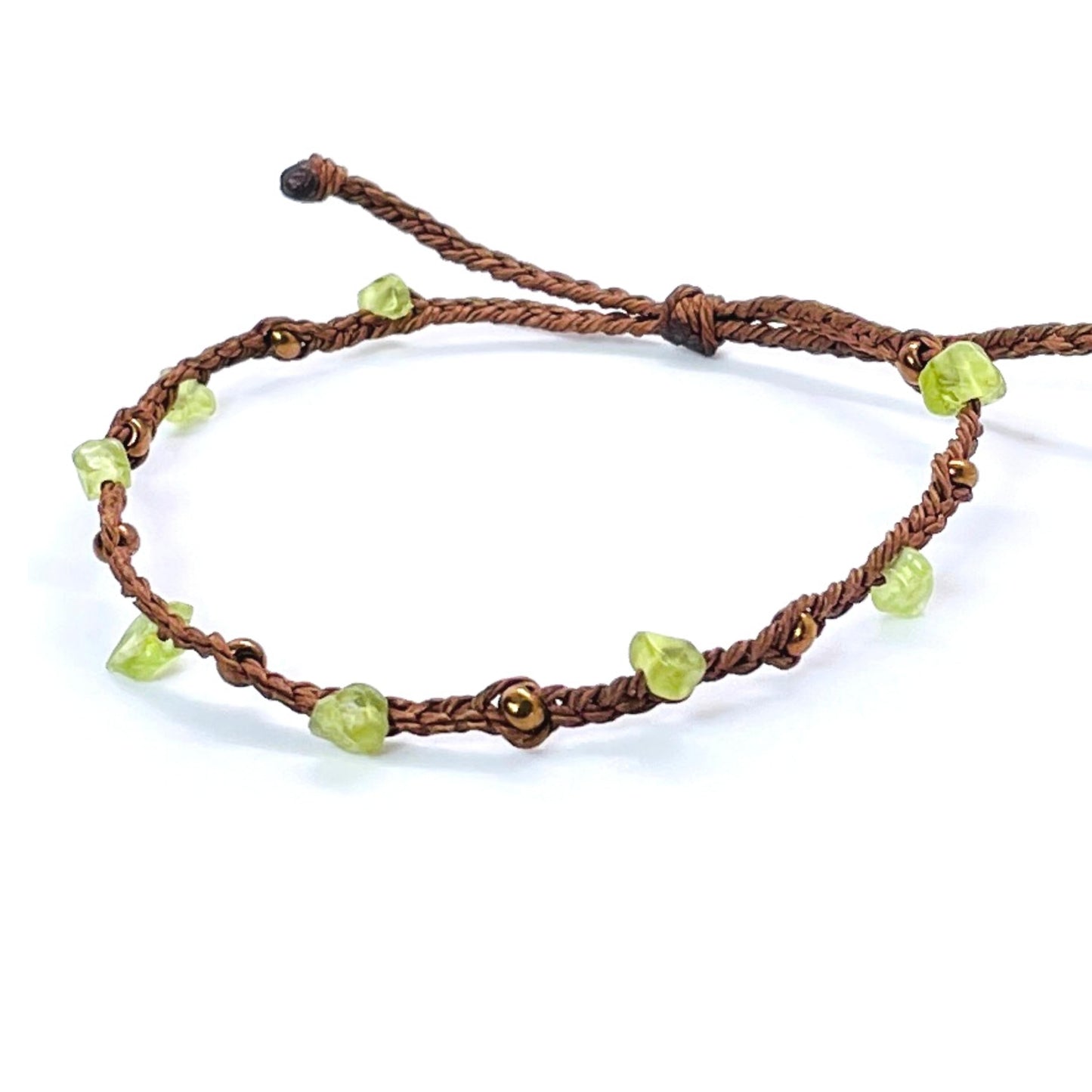 PusSoul Handmade Peridot Small Crystal Bracelet (6.5-7.5'') - Adjustable & Plus Size, Natural Healing Crystal Chips, Waterproof, Chakra Beaded - Unusual Jewelry for Women, Girl & Friendship from
