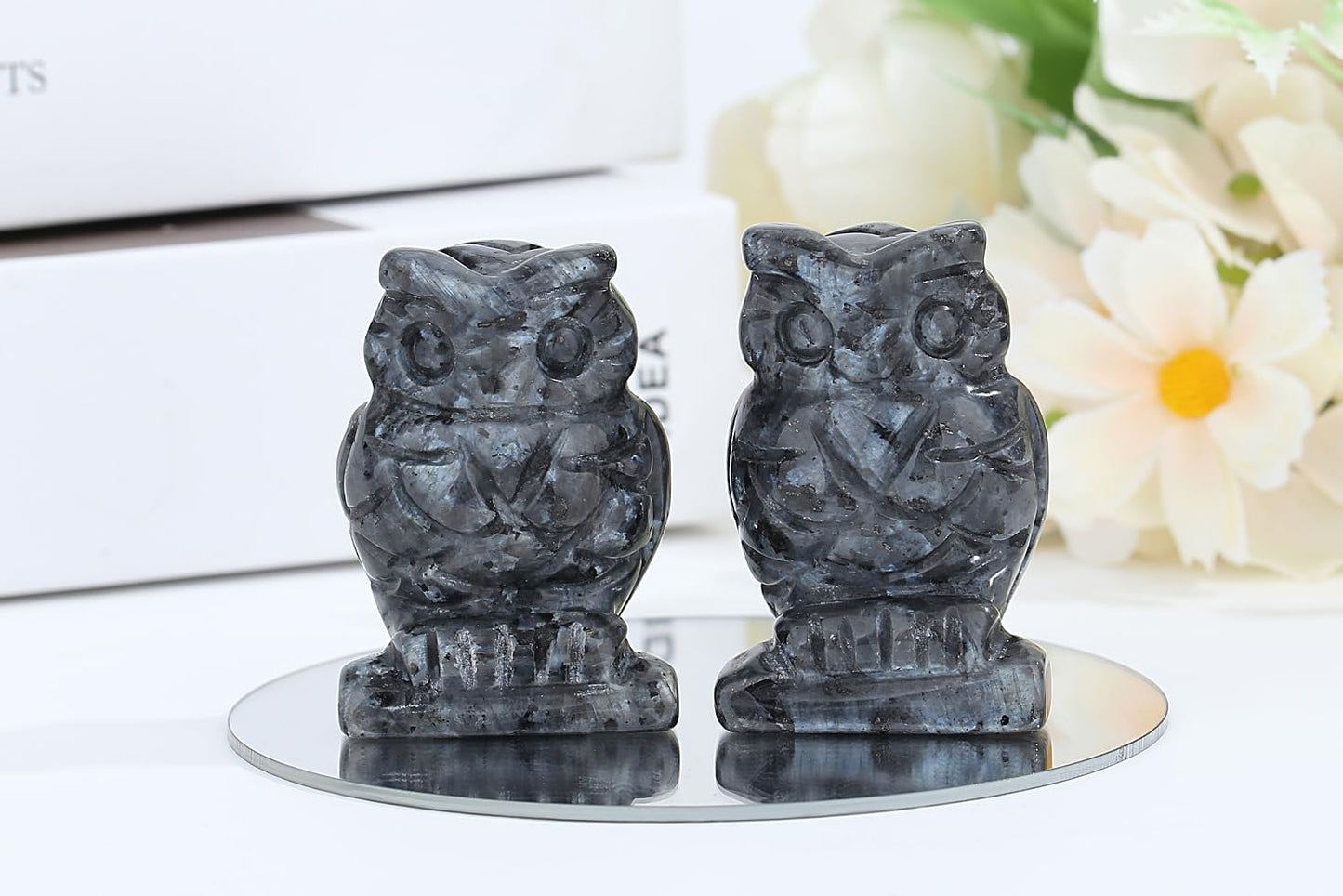 YATOJUZI 2” Owl Decors Natural Black Labradorite Crystals Stones Cute Decor Polished Hand-Carved Sculpture Statue Figurines Gemstone Home Office Desk Decoration Reiki Energy Gifts