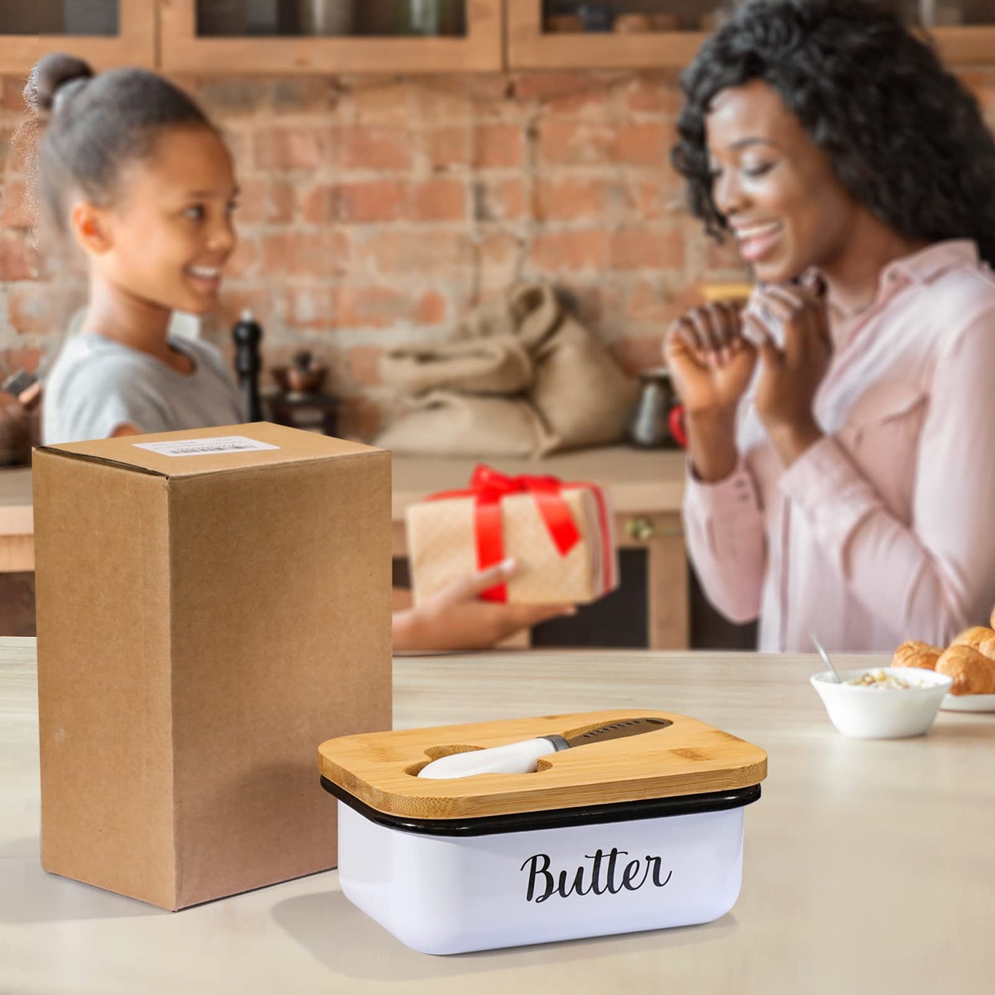 LANDNEOO Butter Dish with Lid and Butter Curler Knife - Unbreakable Stainless Steel Keeper Container with Double Silicone Sealing, for Kitchen Farmhouse Decor