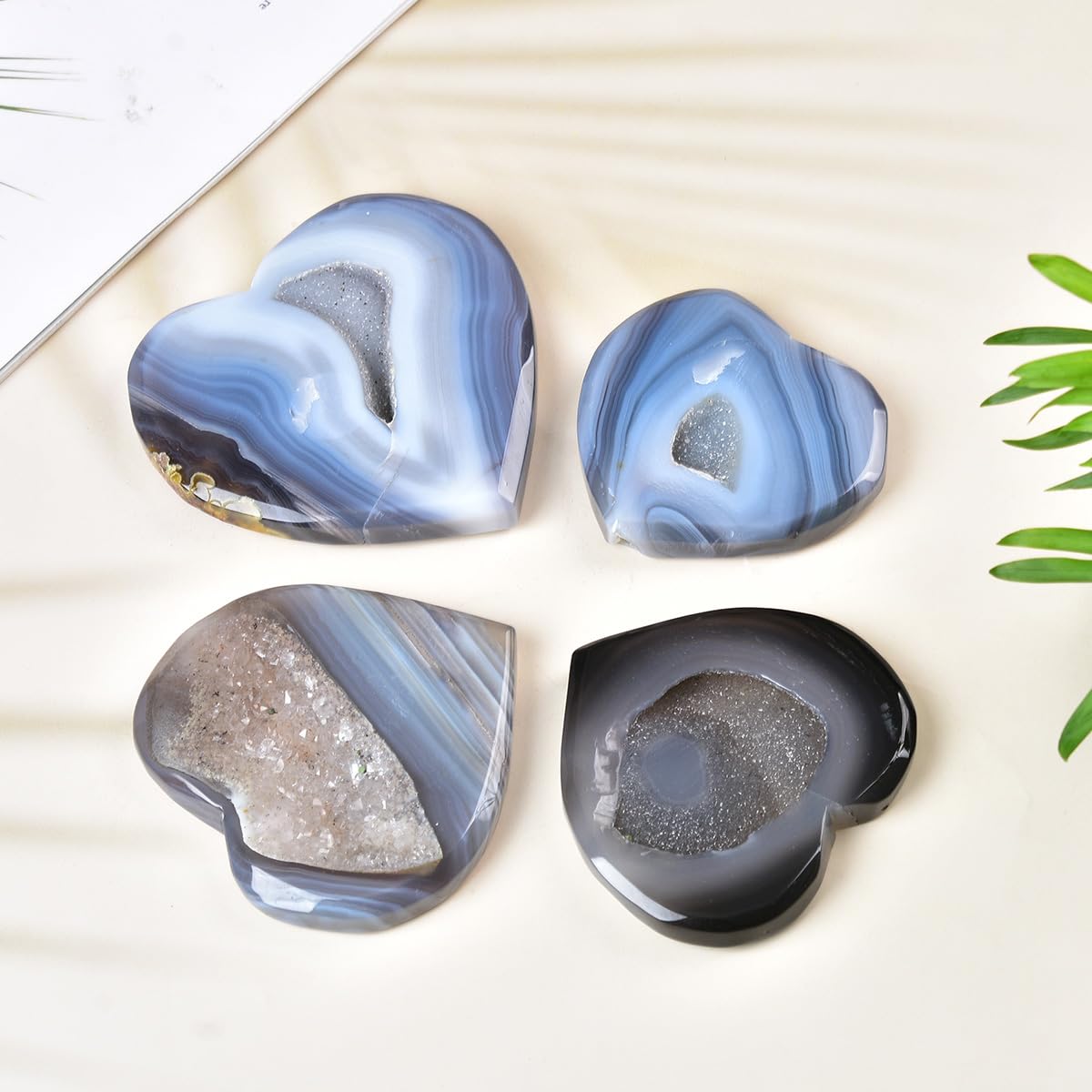 JIC Gem Large Agate Heart Crystal Geode Druzy Palm Worry Stone Reiki Crystals and Healing Stones 3.5-3.9"(90-100mm)