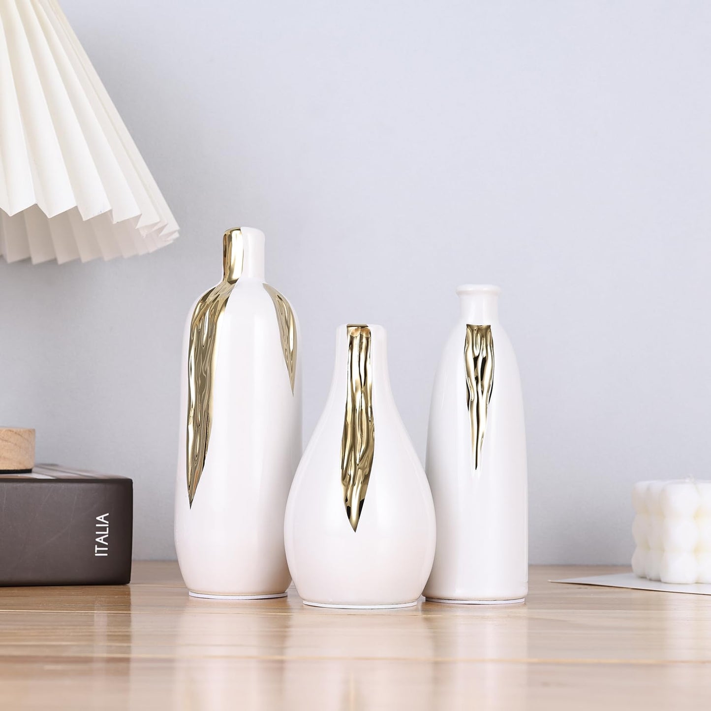 White and Gold Mini Ceramic Vase Set of 3, Small Ceramic Vase Set for Decorative, Bud Vases for Centerpieces Nightstand Kitchen, Boho Farmhouse Home Coffee Table Tray Decor