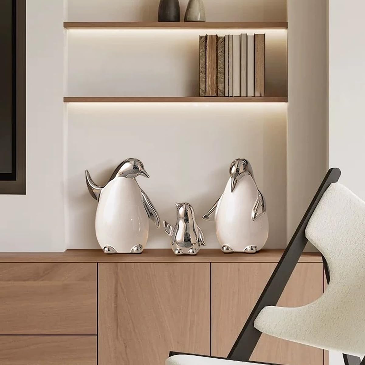 Tuioyoc Set of 3 Ceramic Statues Aesthetic Abstract Penguins Sculpture Cute Modern Home Decor Decorative Statue for Living Room, Bedroom, Office, Table Centerpiece (White Silver)