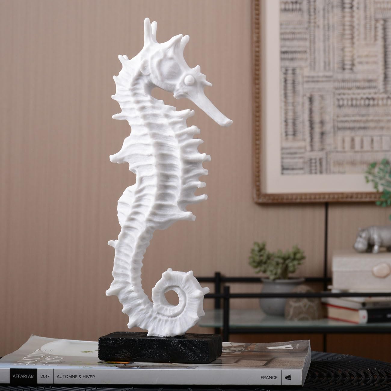 HAUCOZE Seahorse Statue Ocean Decor Modern Home Sculpture Polyresin Table Centerpiece Gift Art for Bookshelf Bedroom 13.4 Inch