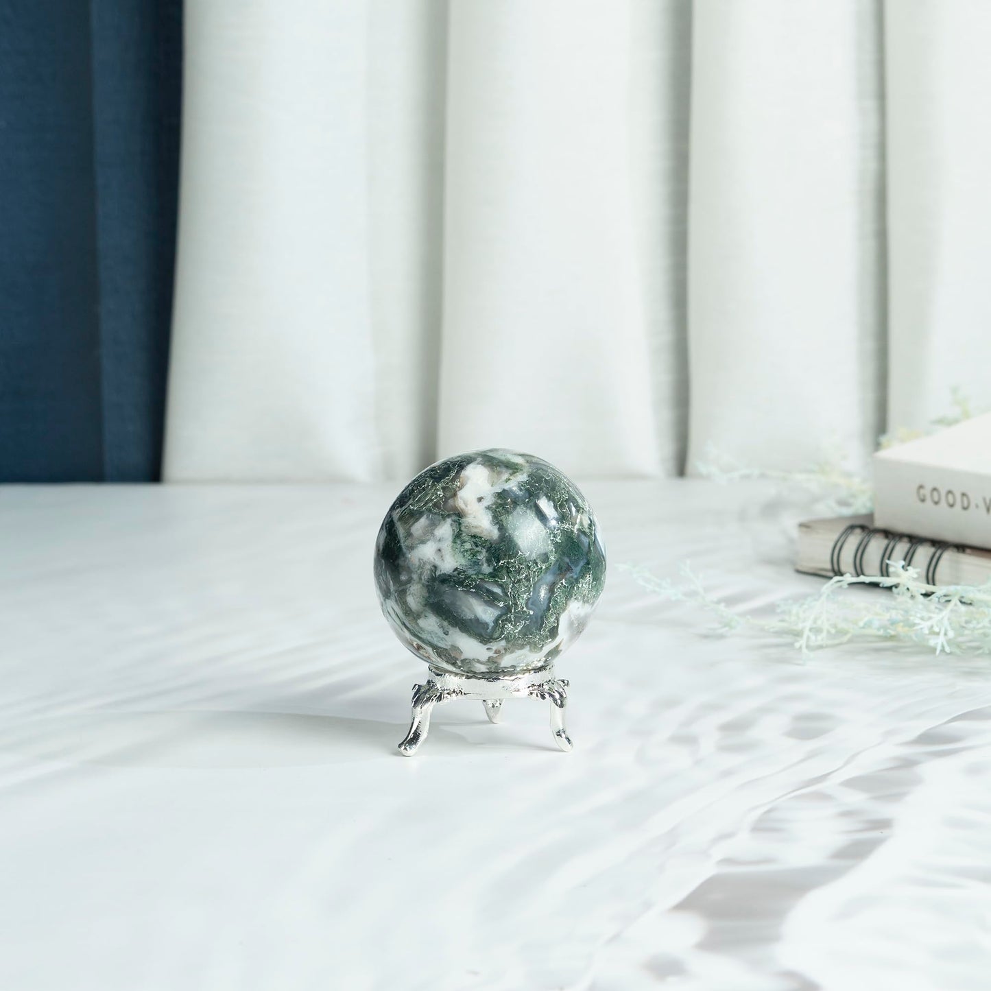 Crocon 50mm Tree Agate Stone Sphere Ball with Metal Stand 1400+ Carats Gemstone Ball Healing Sphere Sculpture Figurine for Fengshui Divination Home Decoration Photography Crystal Sphere