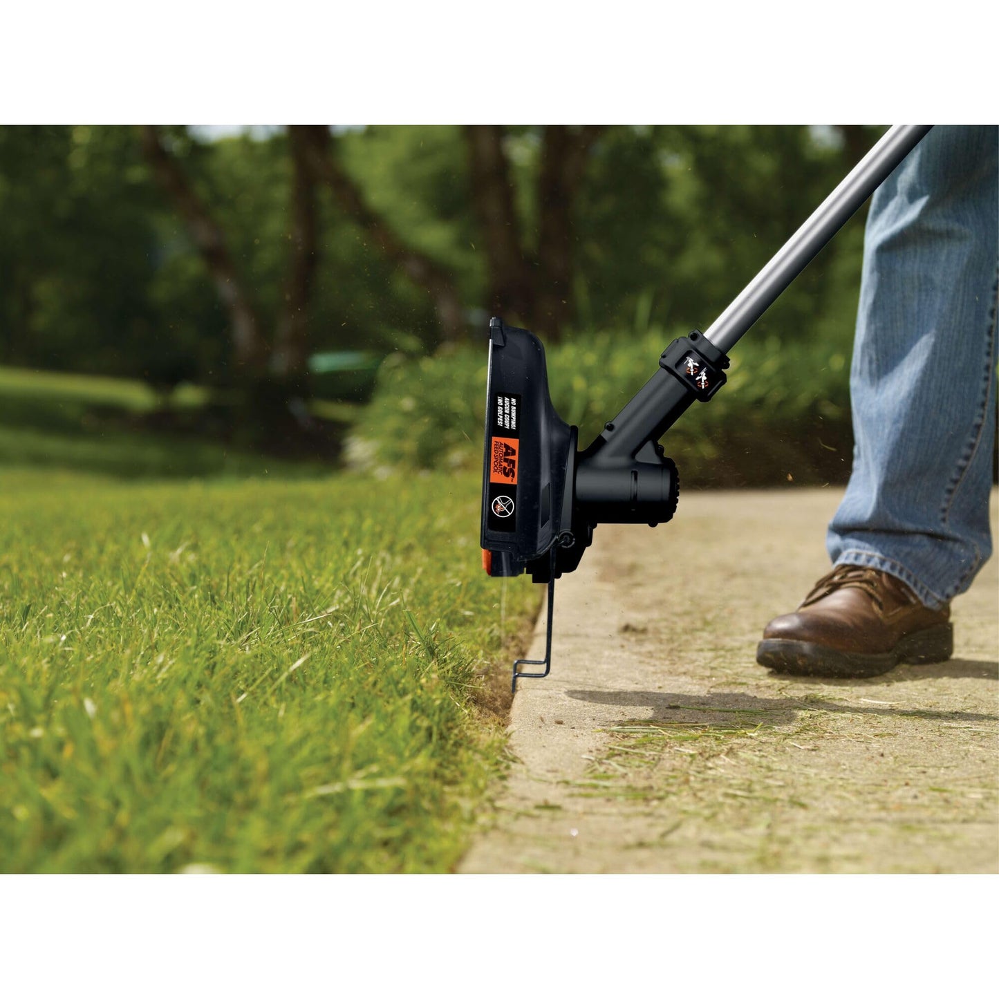 BLACK+DECKER 40V MAX 13 in String Trimmer Edger Cordless with Adjustable Telescoping Pole, 2 in 1 Weed Wacker Lawn Edger, Includes Battery and Charger (LST136)