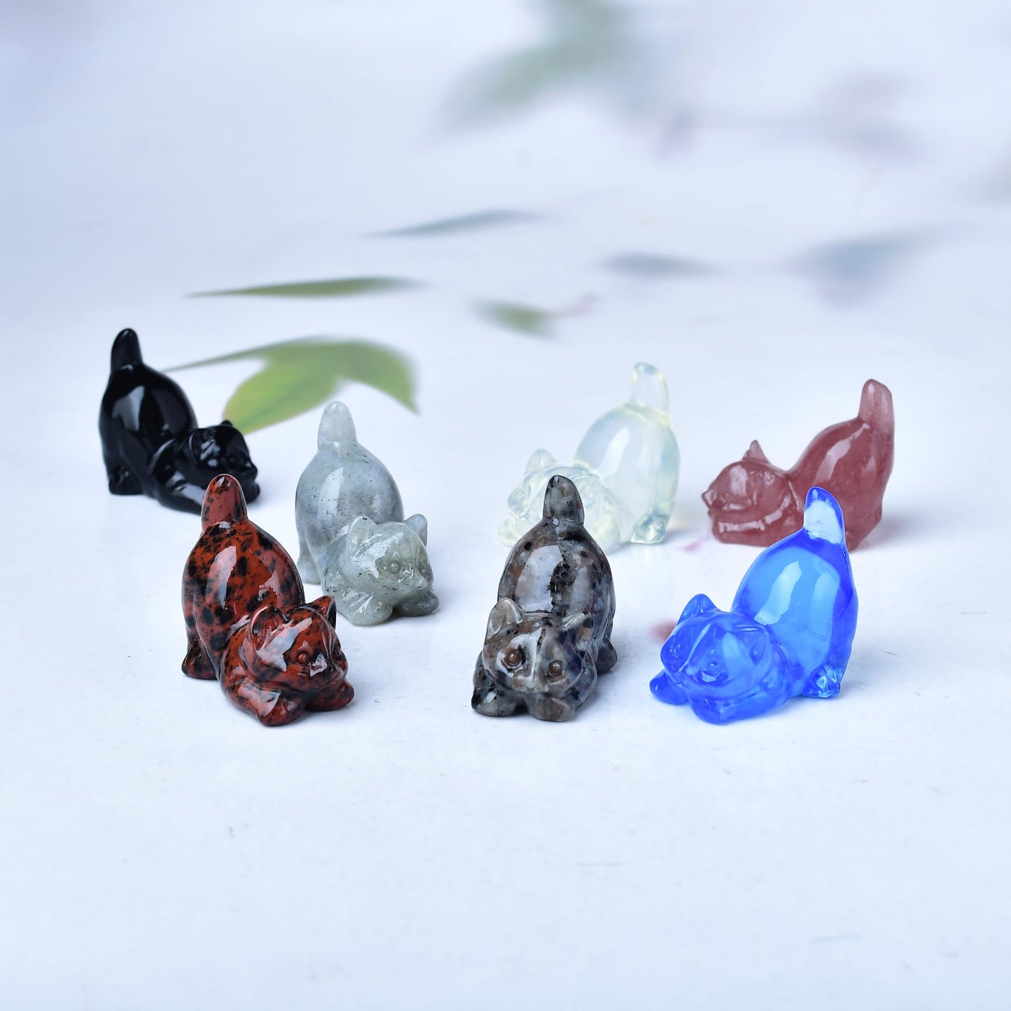DZJXBZhu Moonstone Cat Crystal Statue Healing Crystal Reiki Meditation Pocket Gem Guardian Sculpture Home Study Table Desk Decor Collection Gift for Loved Ones