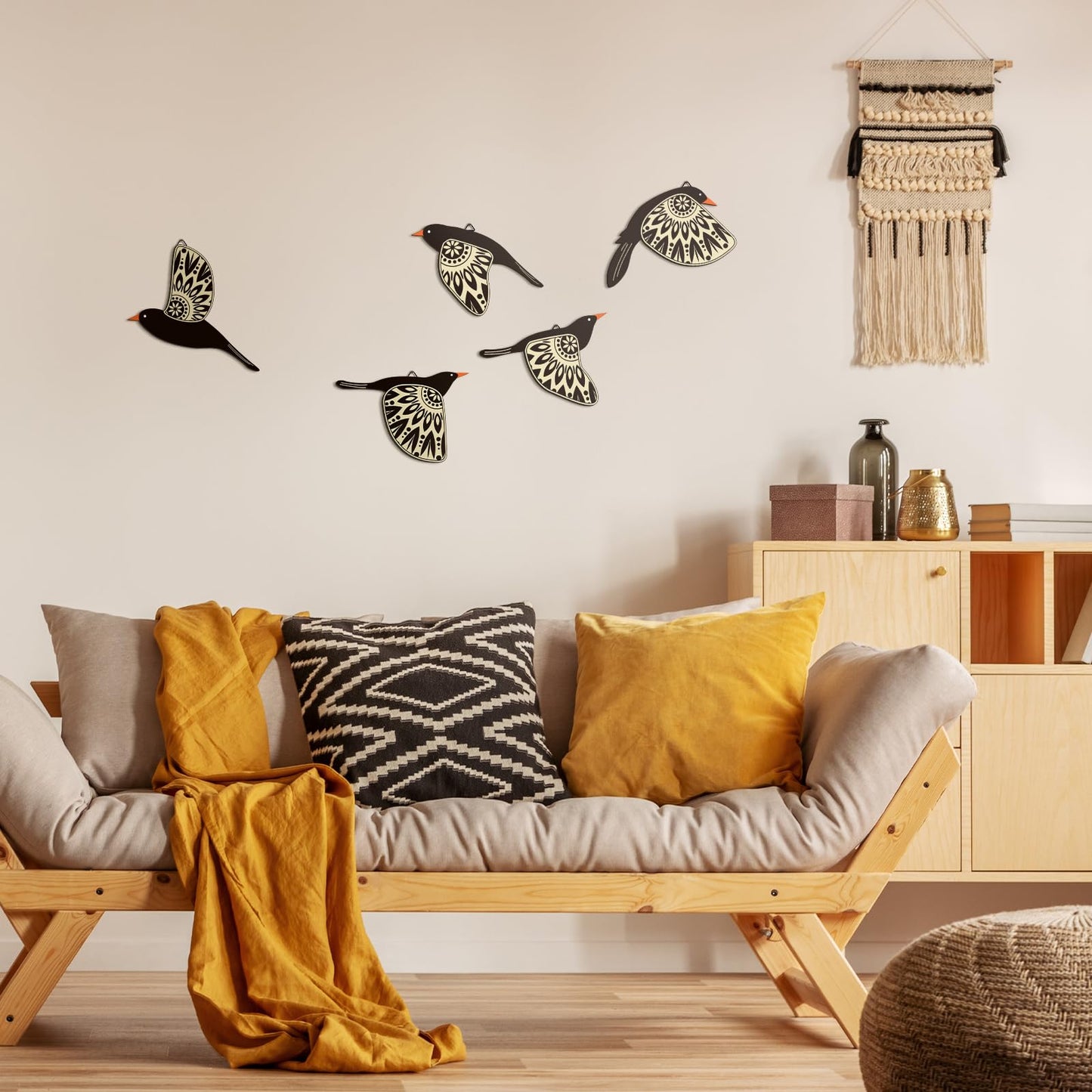 Barydat 5 Pcs Wooden Bird Wall Art Wood Flying Birds Wall Decor Rustic Folk Art Scandinavian Home Decor for Gift Living Room Bedroom Kitchen Office(Black)