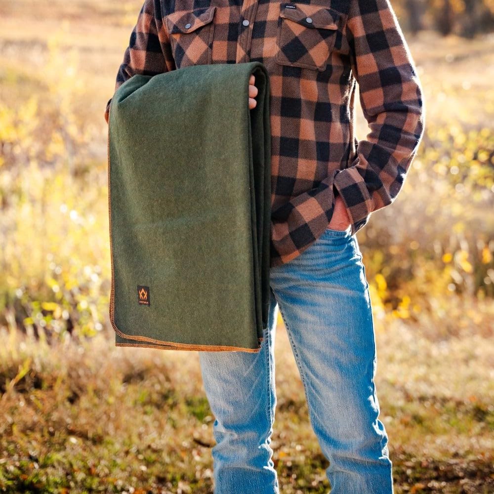 Arcturus Military Wool Blanket - Warm, Thick, Washable - Great for Outdoors, Camping, Stadium Blanket, Picnics, Travel - Car & Bushcraft Survival Kits (Olive Green)