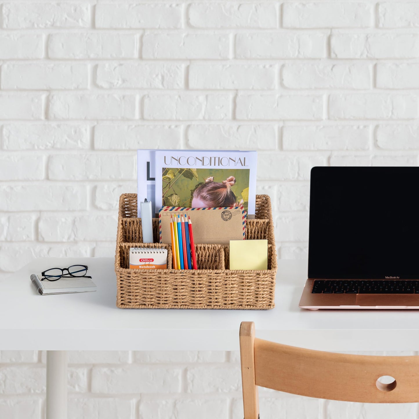 DINGTAI Rattan Desk Organizer, Tabletop Mail Holder, 5 Slot Mail Organizer Countertop Basket, Rattan Office Supplies, Boho Office Desk Accessories, Wicker Desk Organizer, Magazine Holder（Wicker）