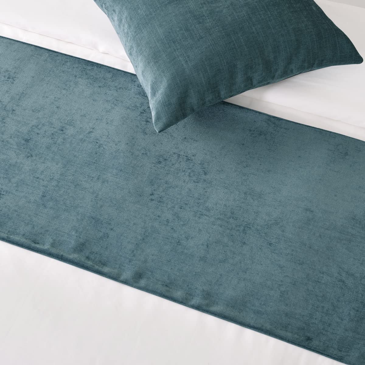 AMBERIS Bed Runner Blue, Chenille Soft No Fading Modern Bed Scarf (Pillowcases Sold Separately)