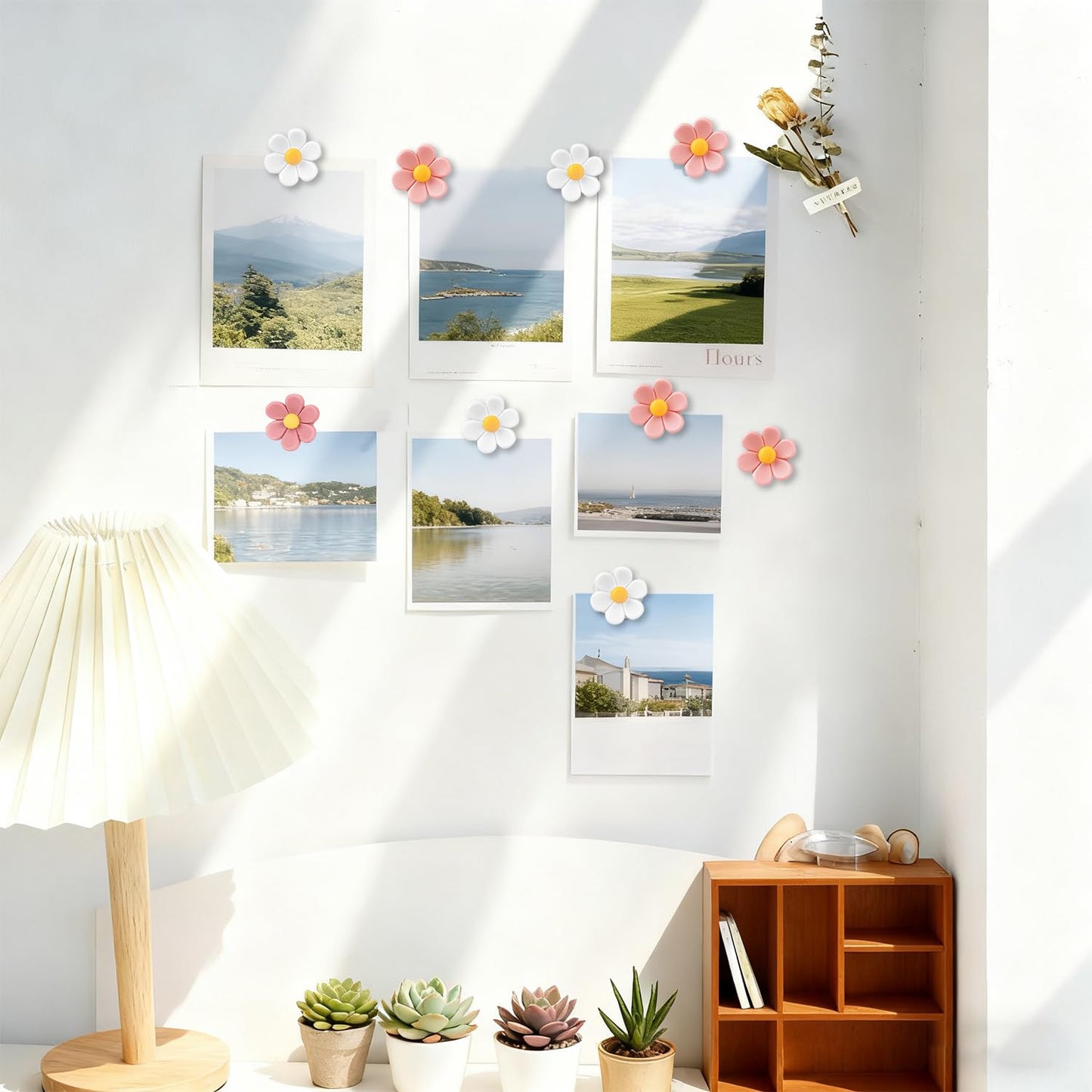 Cute Flower Push Pins, 30Pcs Aesthetic Thumb Tacks with Rust-Proof Metal Tips for Cork Bulletin Board, Photo Walls, Office & Home Decor