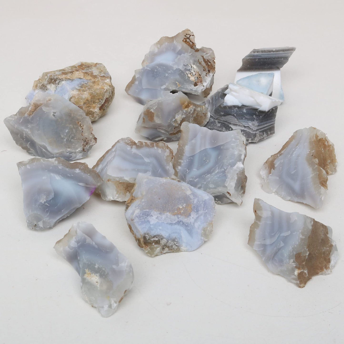 REAL-GEMS Natural Raw Healing Crystals Rough Stones for Tumbling, Cabbing, Polishing, Wire Wrapping, Wicca & Reiki Crystal Healing, Mix Gemstones,7 Chakra (Blue Lace Agate)