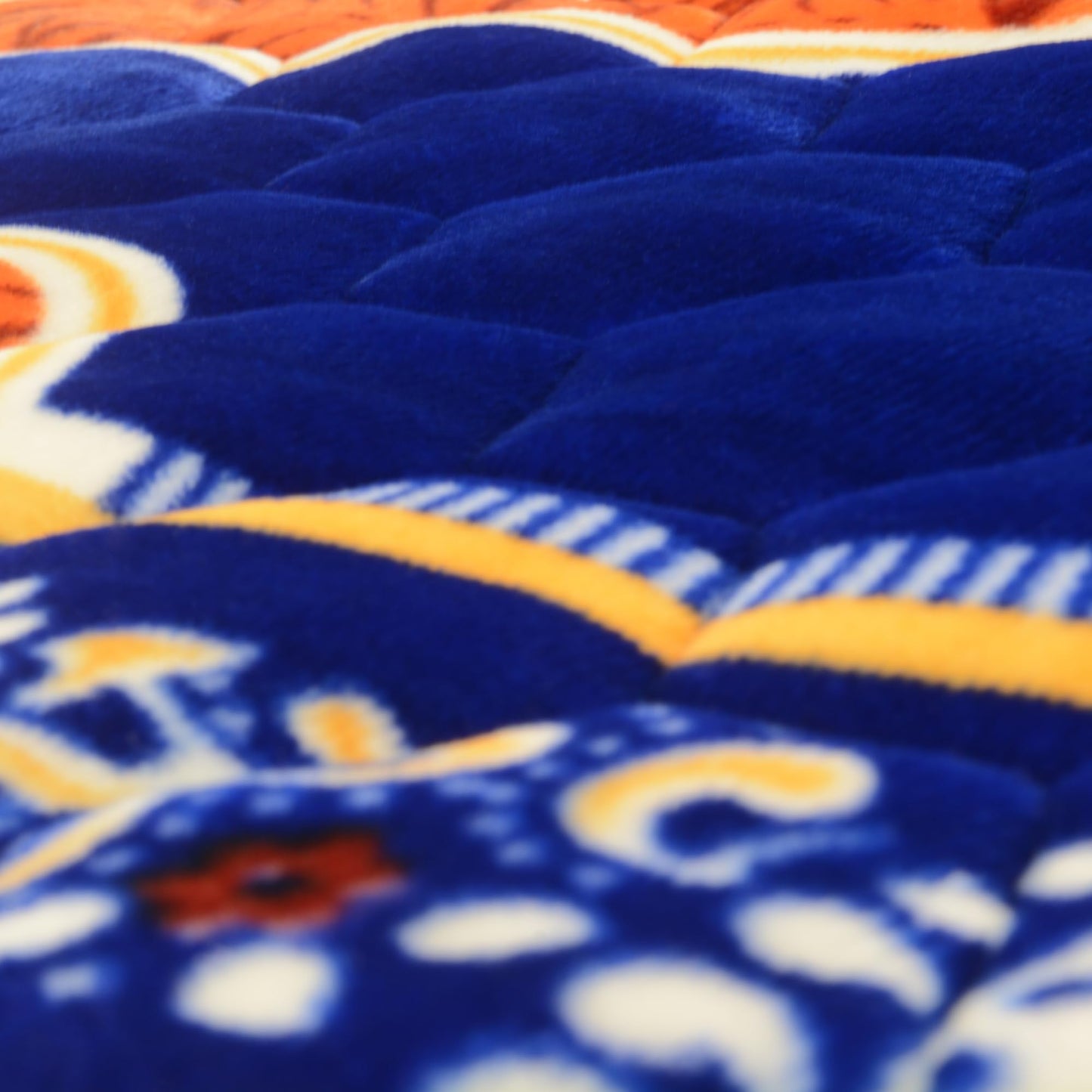 YAZEIN Prayer Rug Muslim Mat Islamic - Padded Very Thick Prayer Rug Sajadah for Men Women with Islam Prayer Beads, Soft and Luxury (31.5" x 47.2", Royal Blue)
