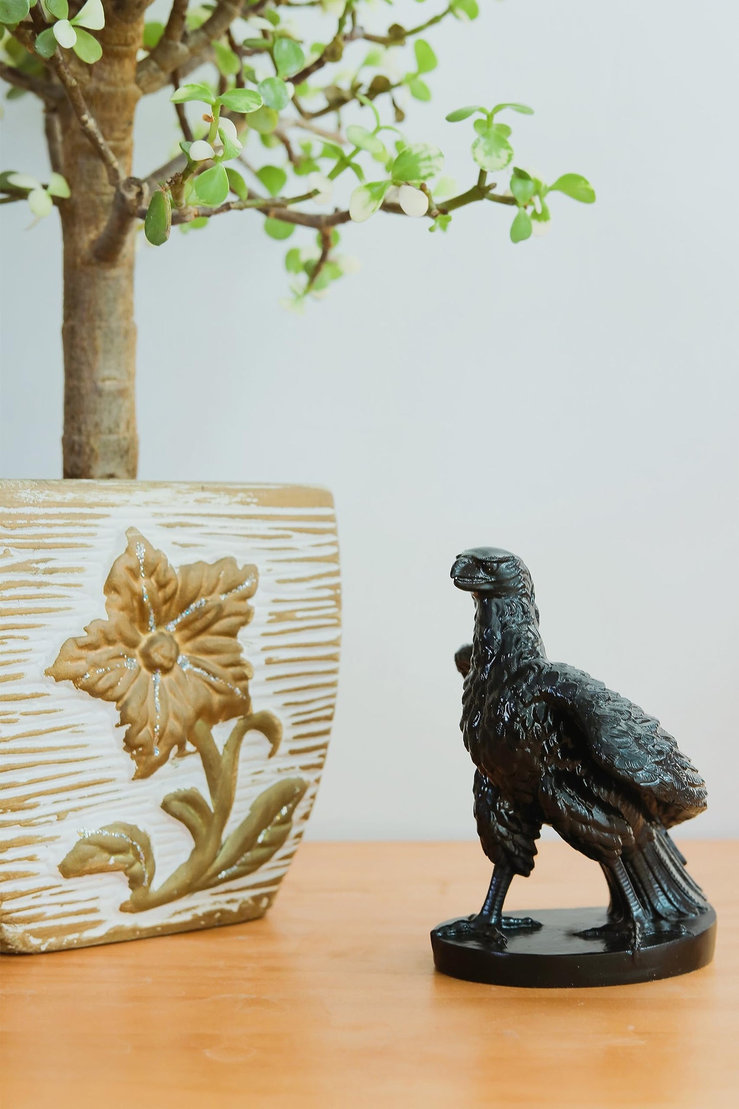 EASCHEER Eagle Statue 5.11" Gothic Black Bird Decor Eagle Figurine Falcon Statue Collectible Figurine…
