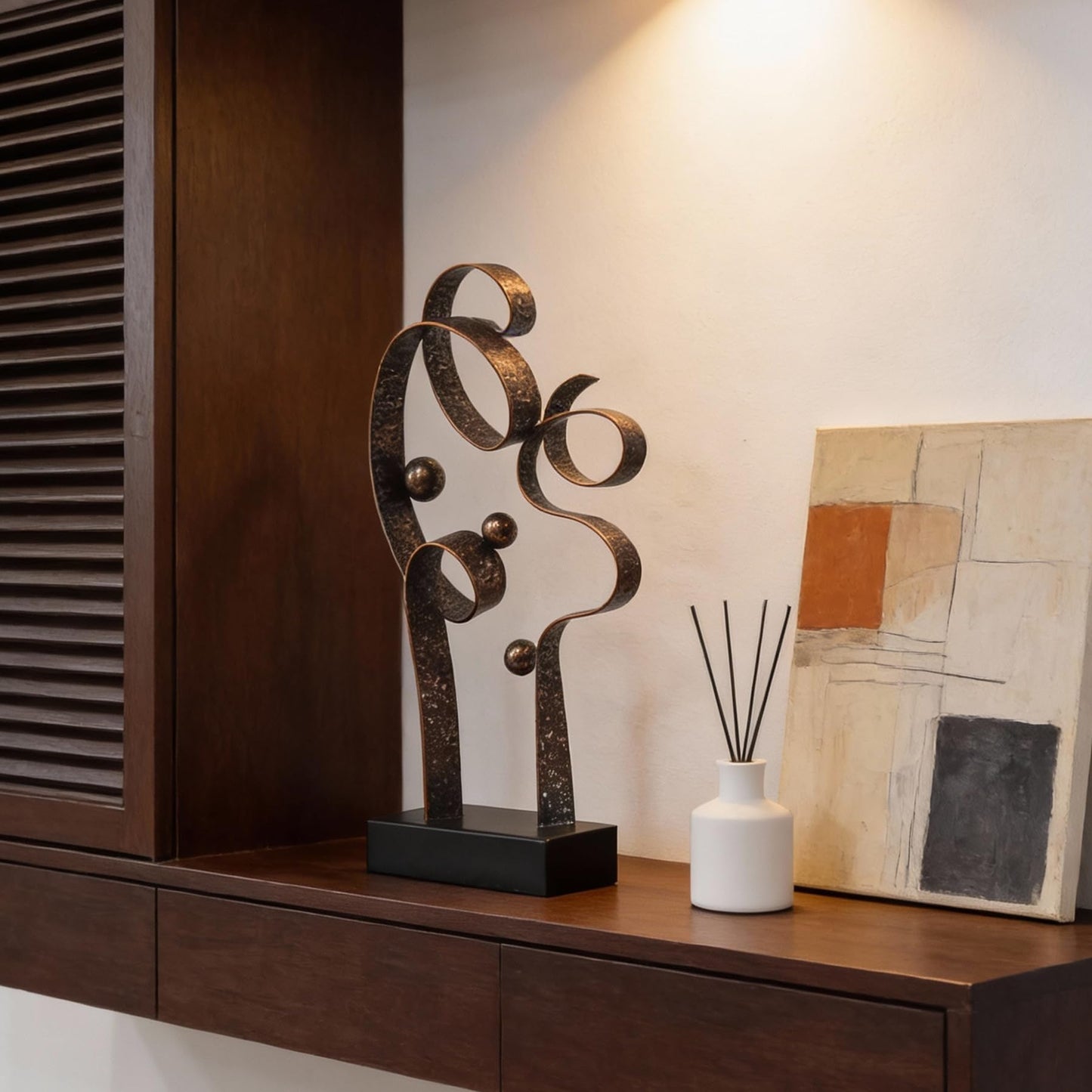 LNXMES Abstract Metal Sculpture Home Decor – Modern Minimalist Line Art Statue Decorations for Table, Shelf, Living Room, Office & Entryway (Curved Sphere Metal Sculpture)