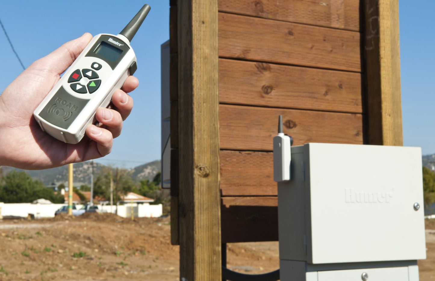 Hunter ROAM-KIT Sprinkler Remote Controller, Works with X-Core, Pro-C, PCC, I-Core, Acc Irrigation Timers, 1000 ft Range, 128 Addresses, SmartPort Compatible, Complete Kit