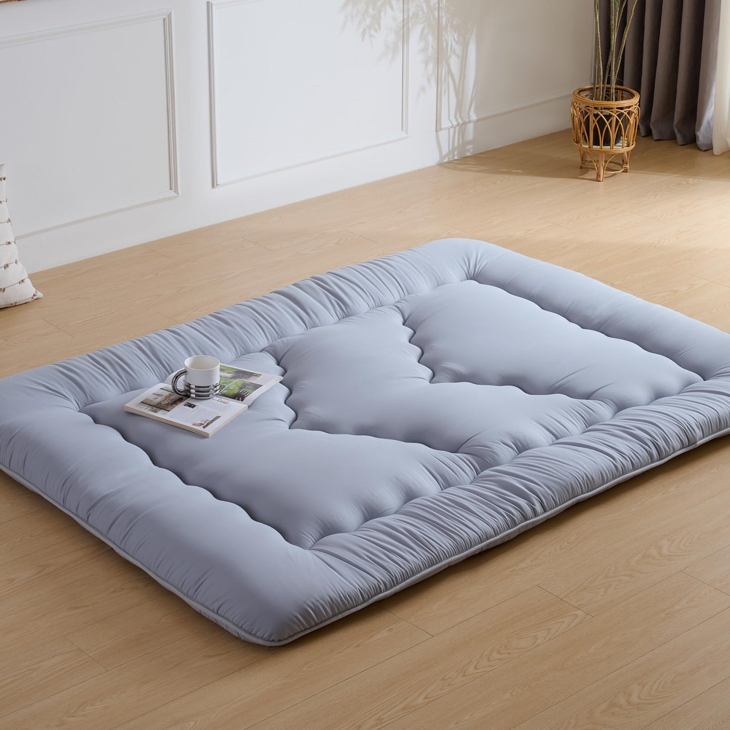 Ingdgnoso Japanese Floor Mattress, 3.5" Thicken Futon Mattress Tatami Mat, High Density Foam Support for Adult Kids Sleep, Portable Futon Sofa Bed for Camping, Pet Mat, Twin 80"x 39"（Silver Gray）