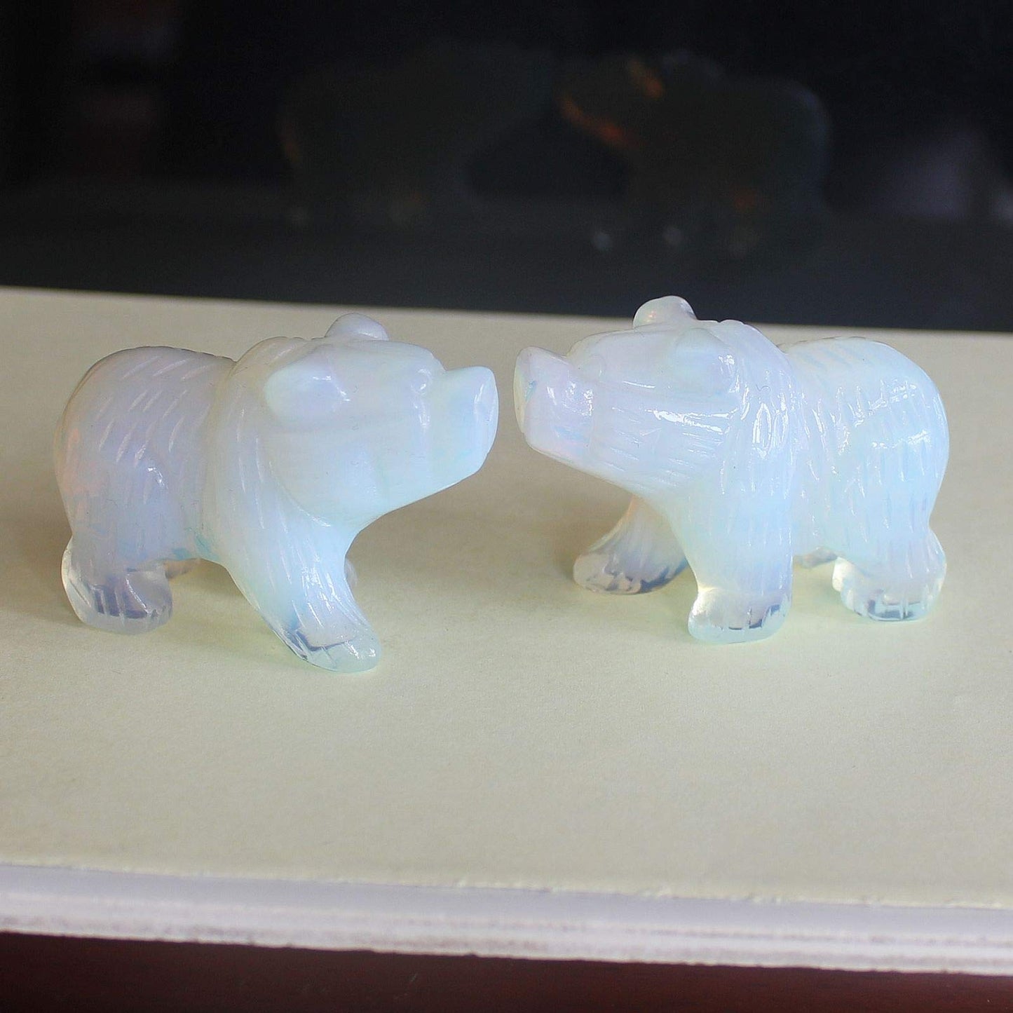 2'' Hand Carved Mixed gemstome Crystal Bear Figurine Animal Carving (White opalite)