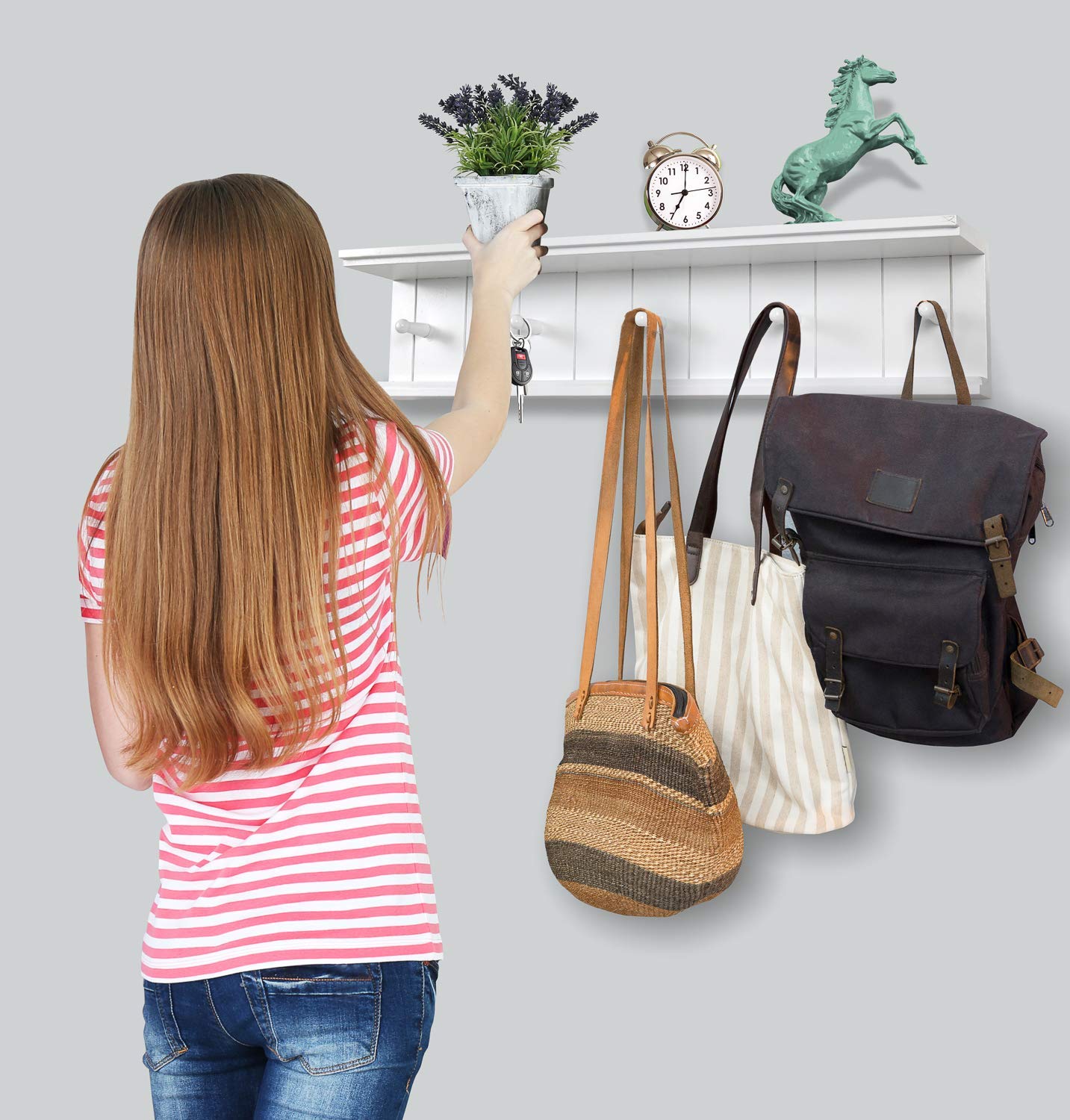 Greenco Entryway Wall Mounted Floating Shelf with Wooden Peg Style Hooks, Hat and Coat Hanging Storage Shelf, 24” – White