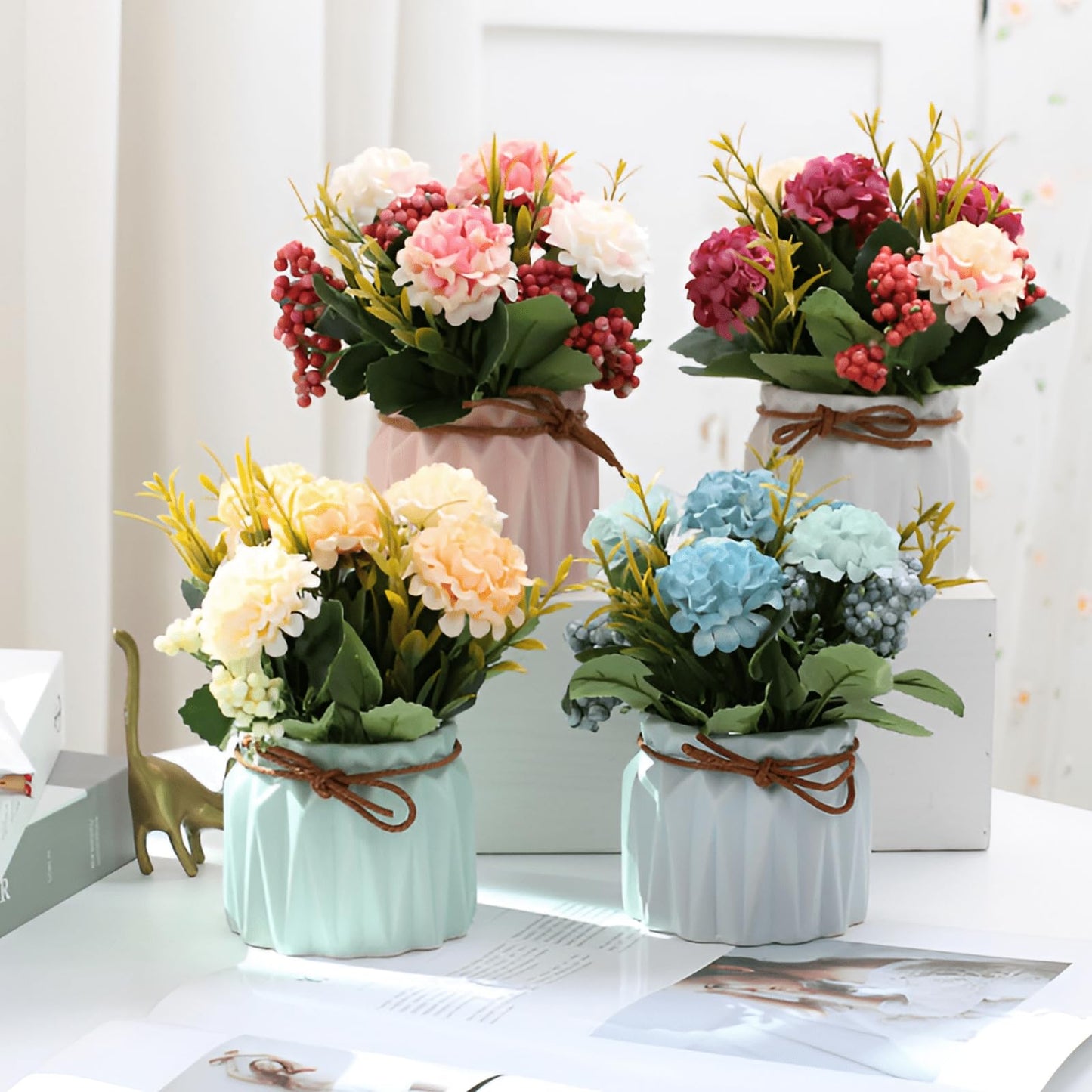YACVRLT 2 PCS Mini Hygrangea Artificial Flowers in Vase, Small Centerpiece Table Decorations - Fake Plant in Vase, Faux Hydrangea Flower Decor for Home, Wedding, Office and Party