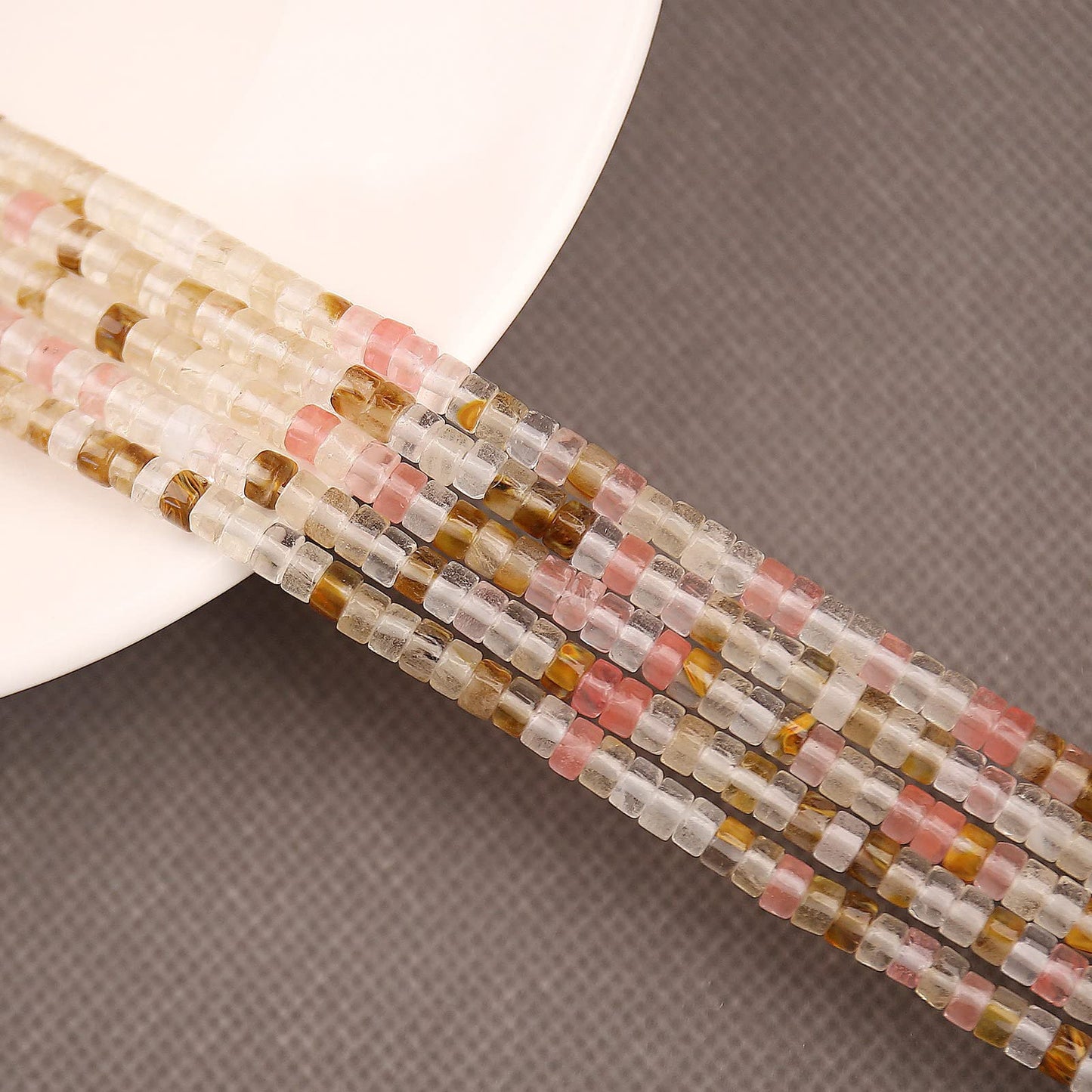 BONNY BOXX 150PCs Natural Watermelon Rind Spacer Beads, Loose Semi Precious Flat Round Gemstone Heishi Disc Stone Beads for Beading Jewelry Making 4mm*2mm