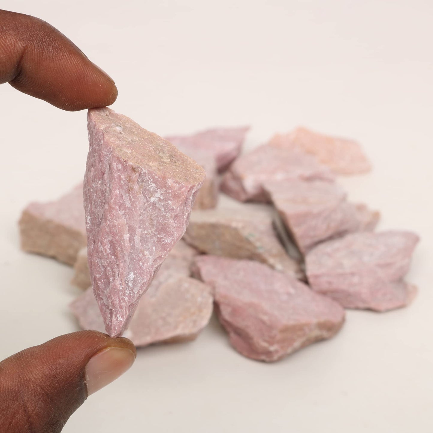 REAL-GEMS Natural Raw Healing Crystals Rough Stones for Tumbling, Cabbing, Polishing, Wire Wrapping, Wicca & Reiki Crystal Healing, Mix Gemstones,7 Chakra (Natural Calcy)