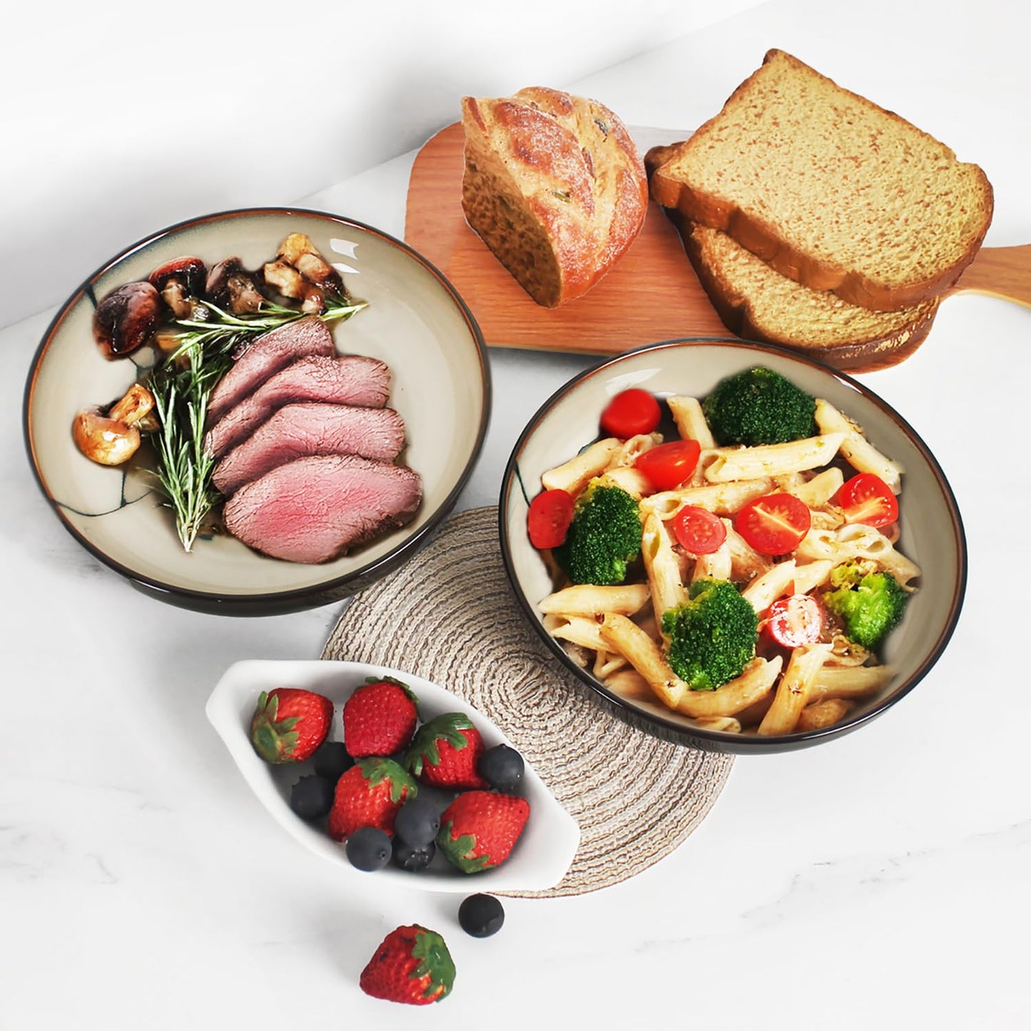 Jinsongdafa Ceramic Salad Plate Set, 7.9-inch Non-fading Hand-painted Plates, 4-piece Set, Suitable for Appetizers, Dinner, Desserts, Microwaveable and Dishwasher-safe Restaurant Kitchen Tableware Set