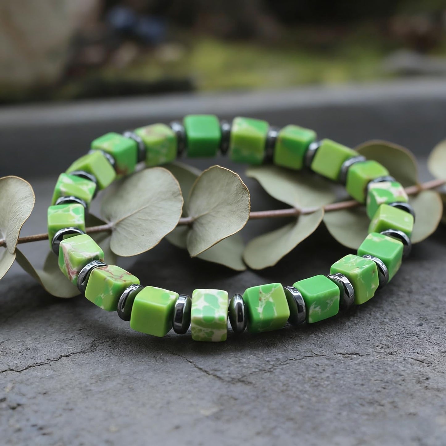 MQCEHTI Nature Stone Bracelet for Women, Boho Beaded Chakra Turquoise Jasper Handmade Stretch Healing Western Jewelry (Light Green)