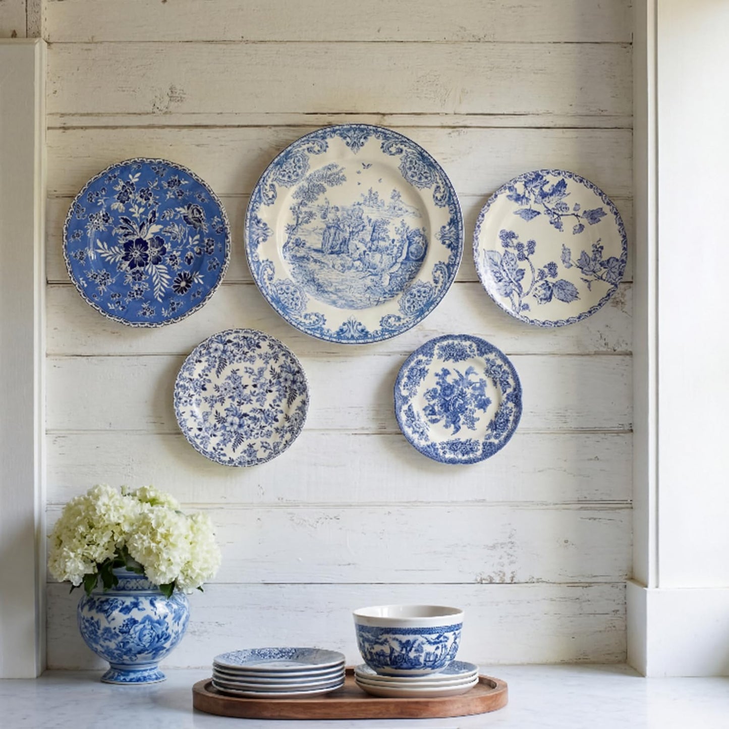 Yiyiring Holland Wall Sculpture Plates for Wall, Ceramic Vintage Blue and White Plates Set, Vintage Gifts, Display Home Bedroom Office Art Ornament(5 Pcs,Flowers)