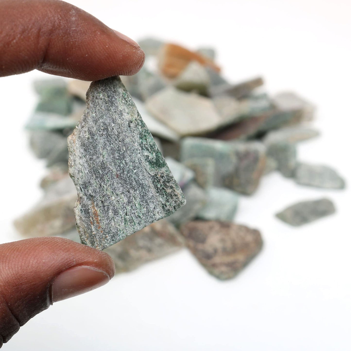 REAL-GEMS Natural Raw Healing Crystals Rough Stones for Tumbling, Cabbing, Polishing, Wire Wrapping, Wicca & Reiki Crystal Healing, Mix Gemstones,7 Chakra (Green Jade)