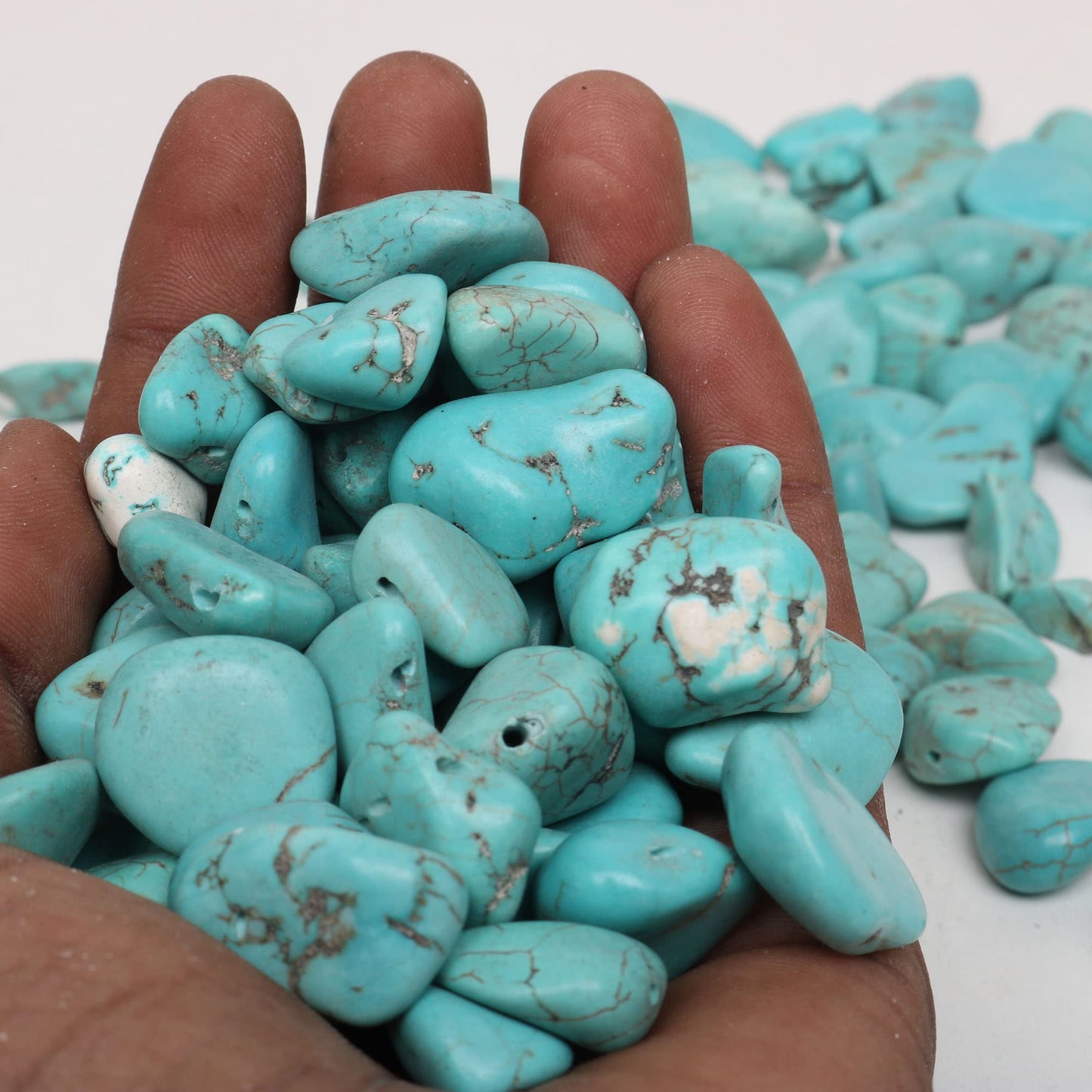 REAL-GEMS Natural Raw Healing Crystals Rough Stones for Tumbling, Cabbing, Polishing, Wire Wrapping, Wicca & Reiki Crystal Healing, Mix Gemstones,7 Chakra (Turquoise)