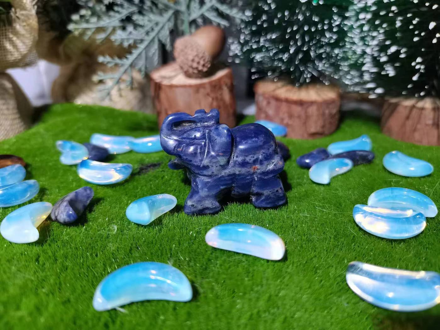 QINJIEJIE Crystals Elephant Decor Blue Sodalite Cute Desk Stones Statue Natural Gemstones Decoration Home Room Office Pocket Figurine Meditation Spiritual Christmas Stocking Stuffers Gift Women