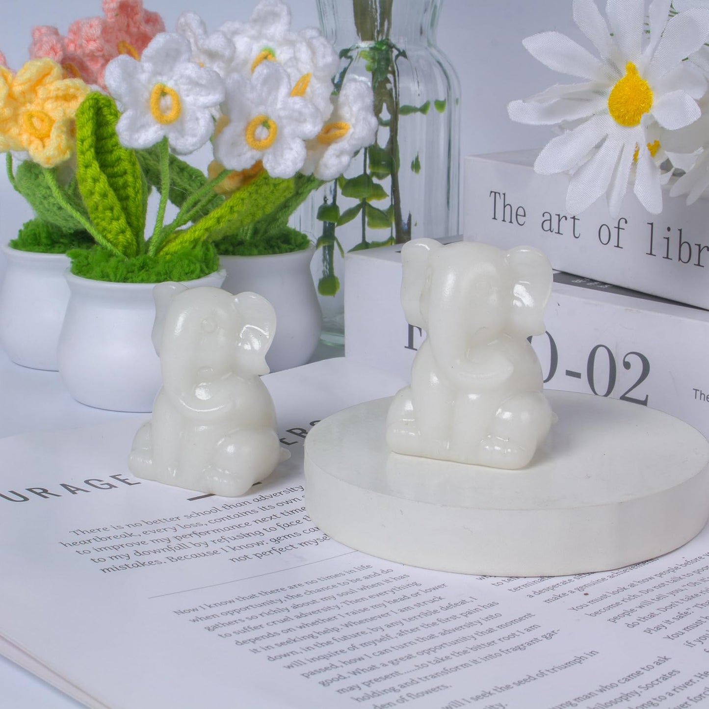 Ytbeoxk 2 Inch Crystal Elephant Decor Statues, White Jade Cute Sitting Elephant Figurines, Reiki Healing Crystal Carved Animal Statues, Home Office Desk Hand Carved Decor Gifts for Women