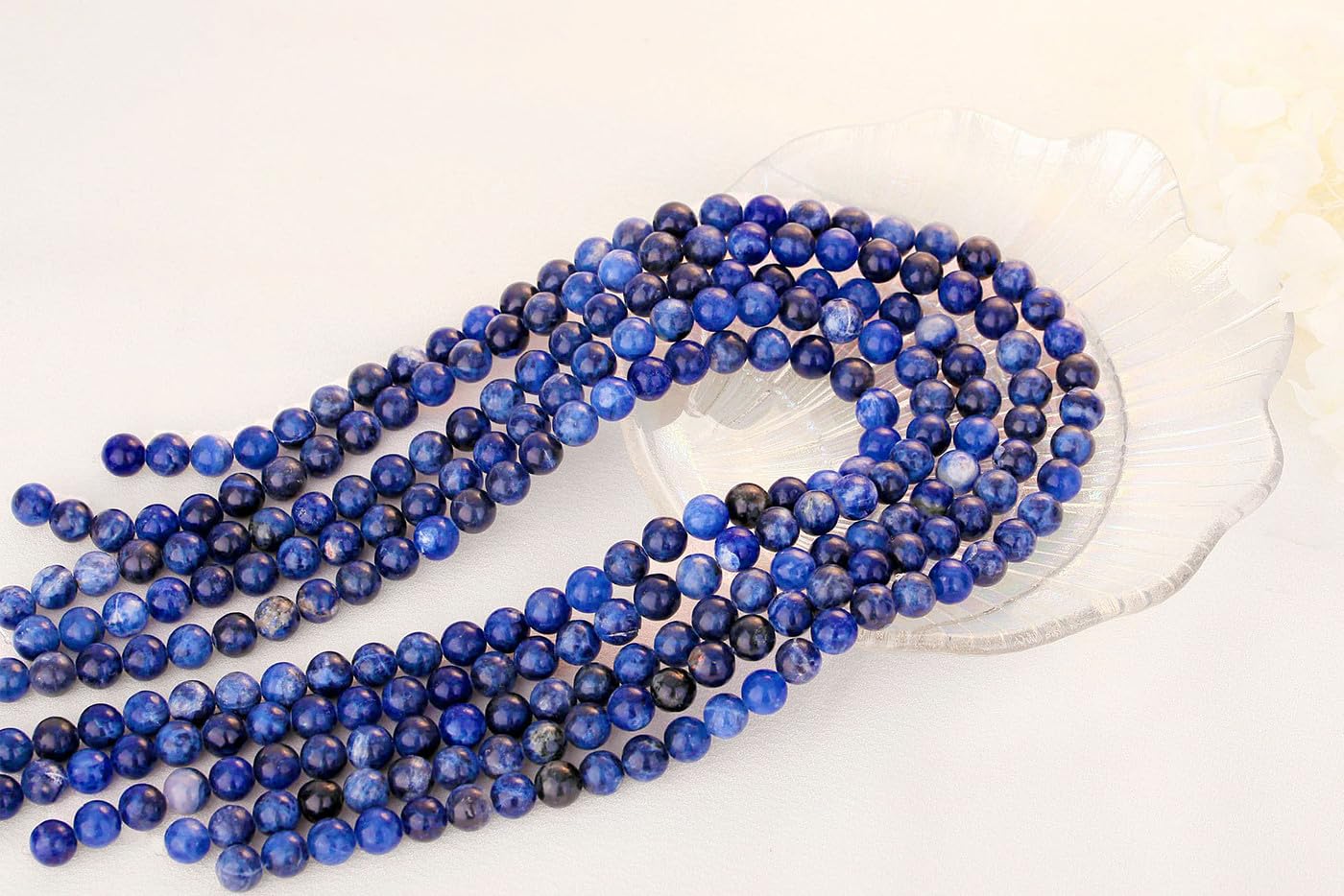 QINJIEJIE 100PCS Blue Sodalite Beads 8mm Natural Stone Beads Round Loose Gemstone Bead for Bracelet Beading Crystal Jewelry Making DIY Necklace Earrings 0.32"