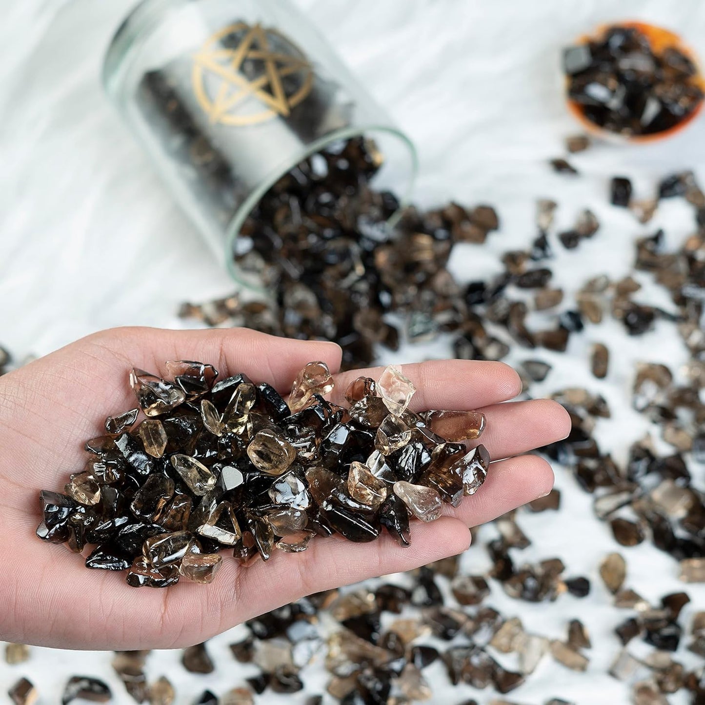 ZAICUS Smoky Quartz Crystal Chips Bulk Gemstone Valentine Gift, Healing Crystal Natural Irregular Shaped Crushed Stone Reik Healing Tumbled Chips Crystal Chips for Witchcraft & Jewelry Making 1 Lb