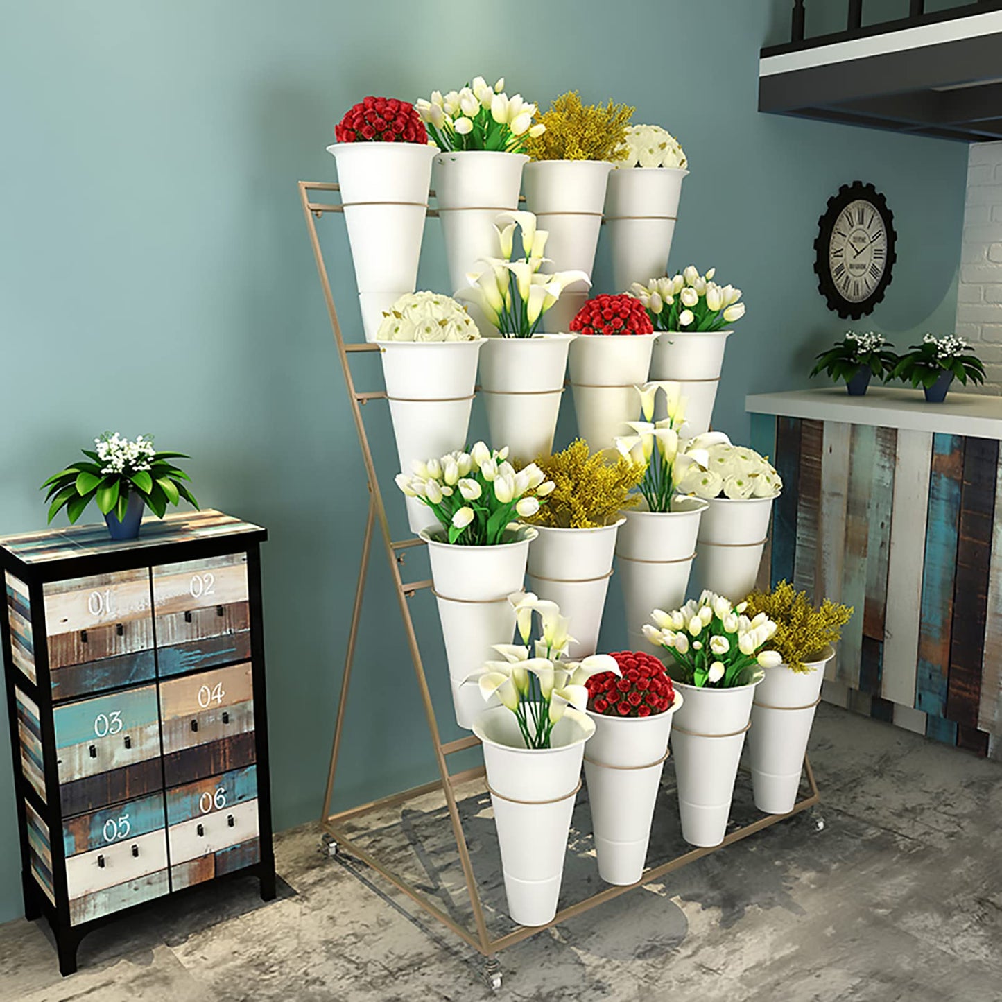 Flower Display Stand, 3 Layers Heavy Duty Moving Plant Cart Shelf With Wheels and Bucket, Wrought Iron Florist Shelf, for Patio Garden, Living Room, Outdoor Flower Pop-Up Events (Golden Iron Frame)