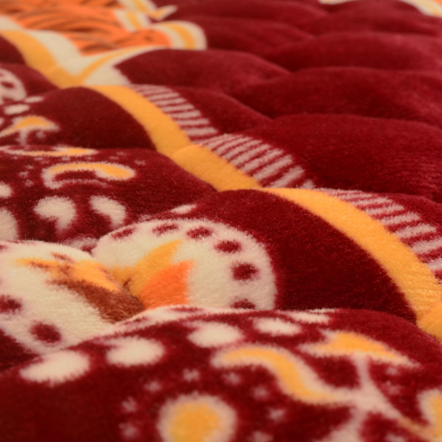 YAZEIN Prayer Rug Muslim Mat Islamic - Padded Very Thick Prayer Rug Sajadah for Men Women with Islam Prayer Beads, Soft and Luxury (31.5" x 47.2") (Red)