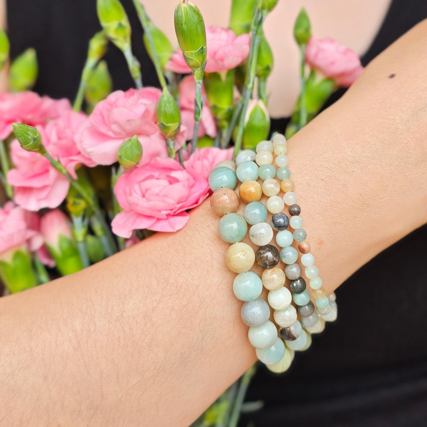 Handmade Natural Gemstone Elastic Bracelet - Healing Crystal Beads Jewelry, Unisex (Mulitcolor Amazonite, 8mm)