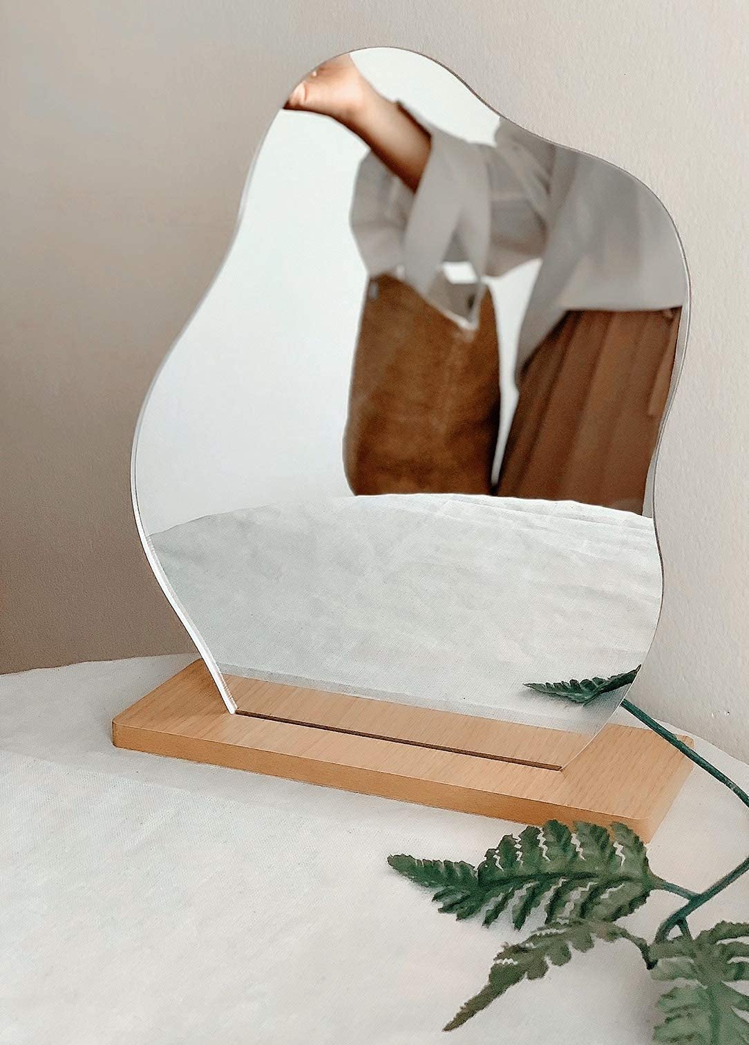 G.Dori Irregular Aesthetic Vanity Mirror Frameless, Decorative Desk Tabletop Acrylic Mirrors with Wooden Stand for Living Room, Bedroom, Office and Minimal Spaces Home Decor - Cloud Shape