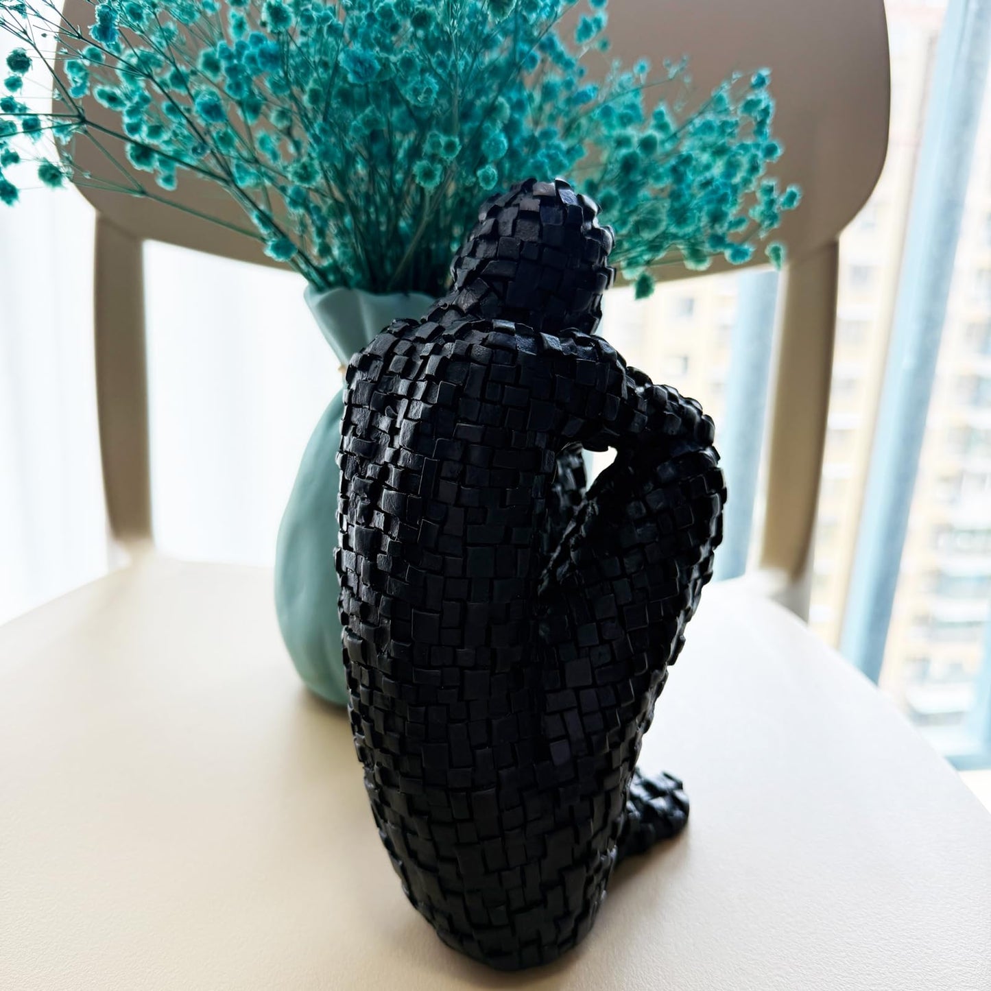 SIETIOJI Abstract Mosaic Sculpture Resin Sculptures Home Decor, Arts Decoration,Unique Mosaic Man Figurine for Bedroom Shelf Office for Living Room (Black)