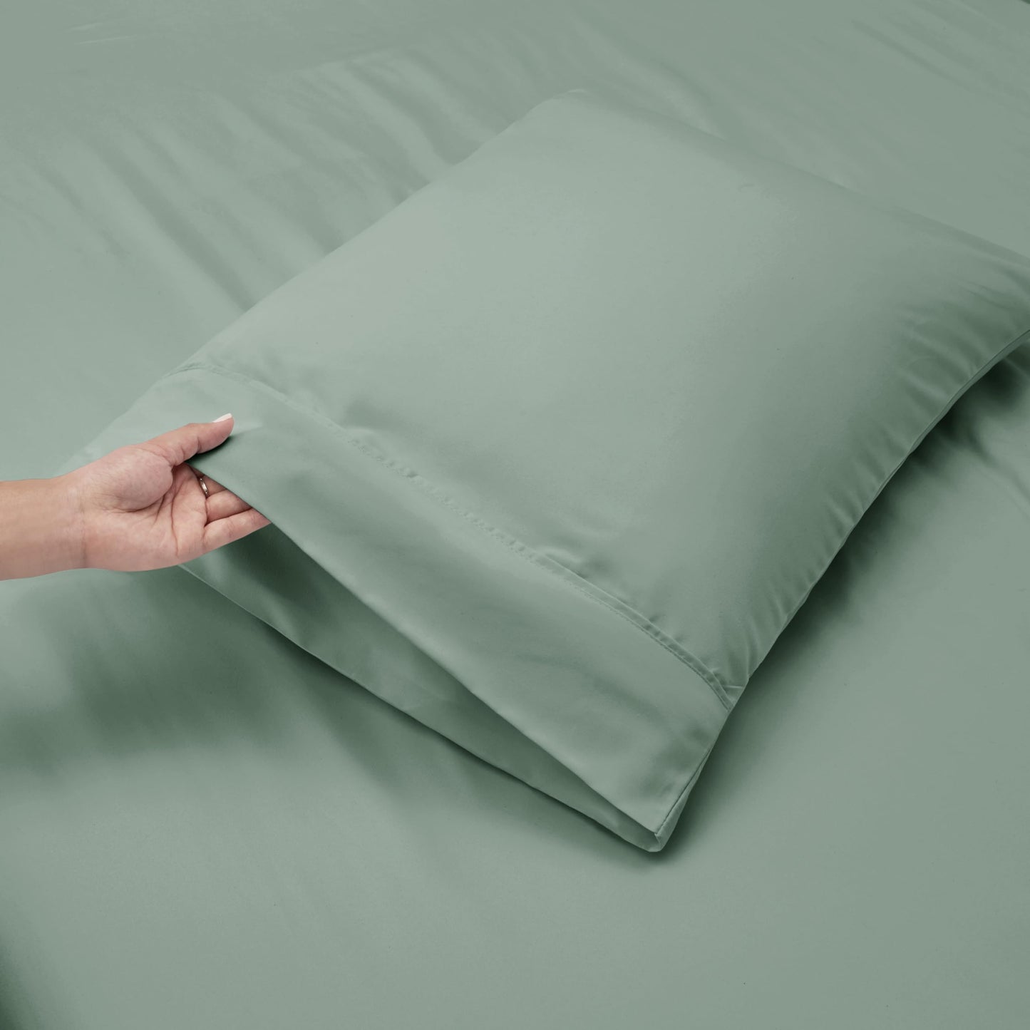 Hearth & Harbor Bed Sheets, Luxury Soft 6 Piece Bed Sheet Set Extra Deep Pocket Fitted Sheets Fits Mattress up to 21", Double Brushed Bedding Sheets & Pillowcases, Queen, Ice Green