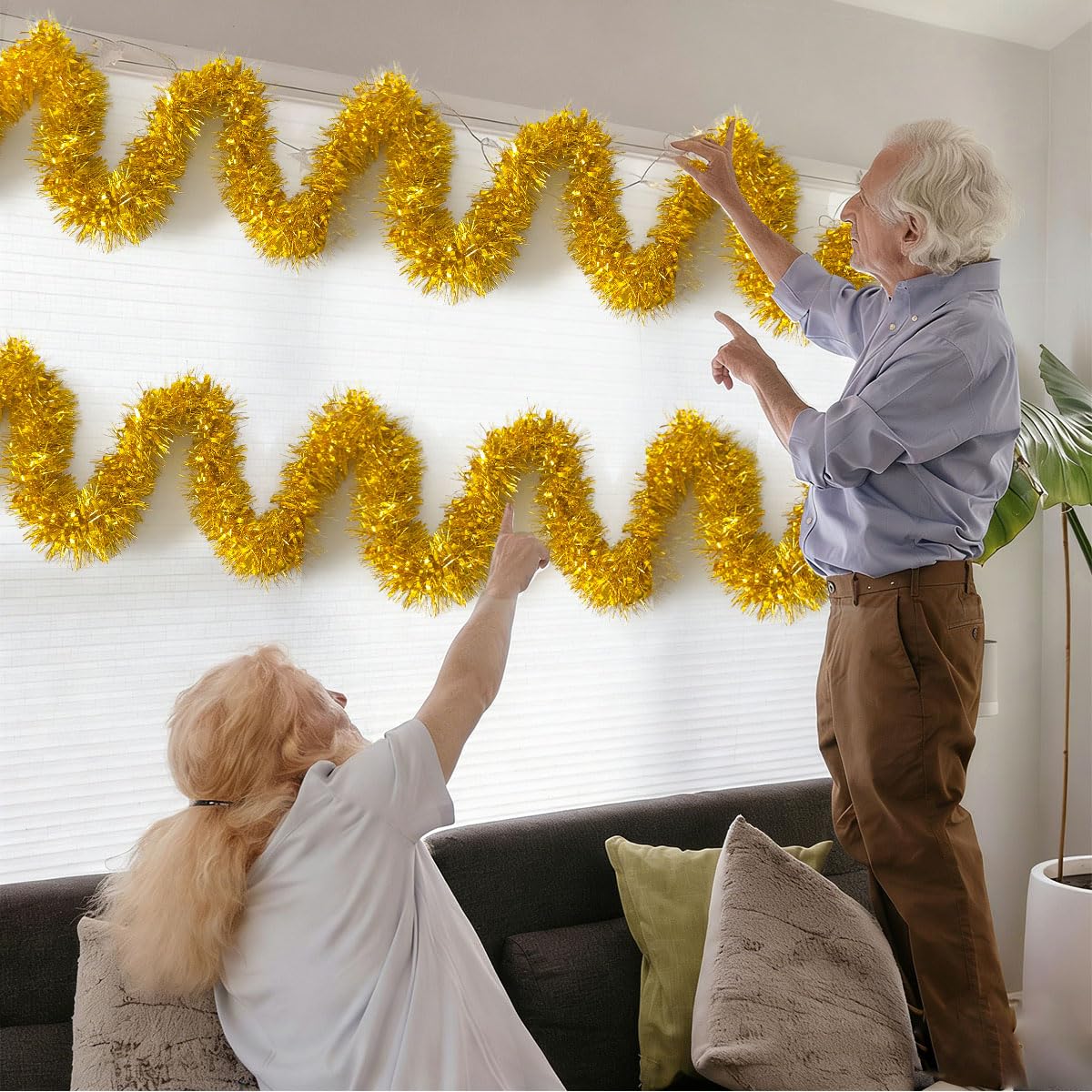 Yocknoce Gold Tinsel Garland, 33 Ft Twist Metallic Hanging Decor for Christmas Tree, New Year Eve Party, Wedding, Anniversary Backdrop, Festive Indoor Outdoor Decorations